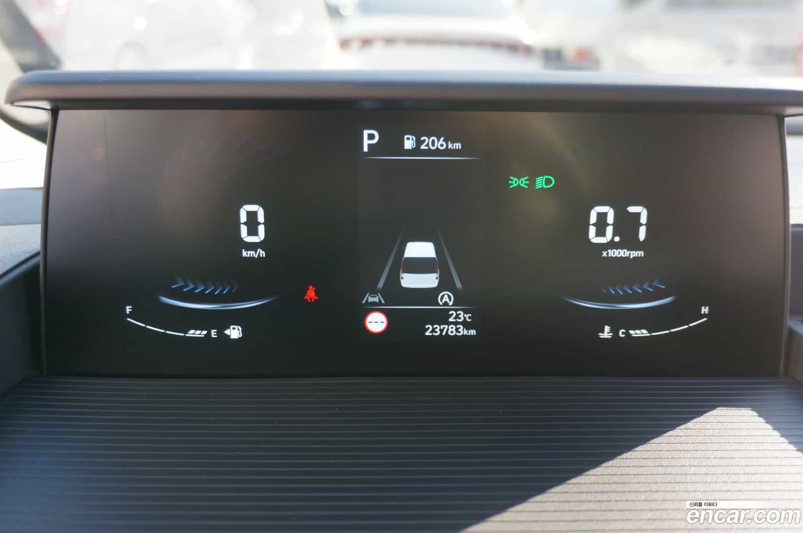Staria Hyundai 2025.1-OPTION-016