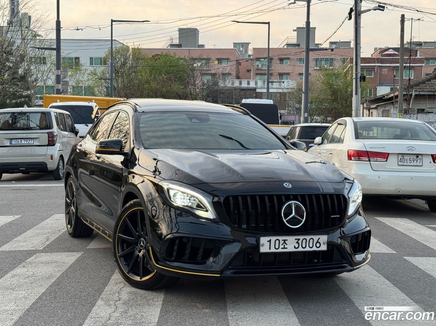 Main__Slider__Photo:GLA-Class Mercedes-Benz 2017.11-0