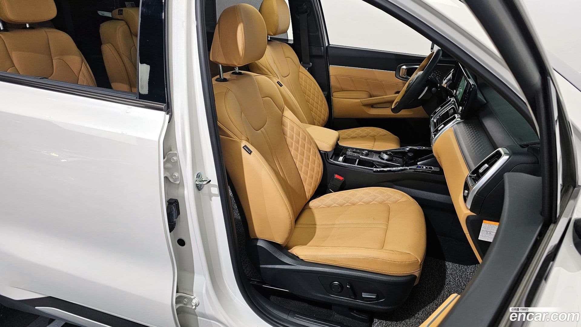 Main__Slider__Photo:Sorento Kia 2023.6-11