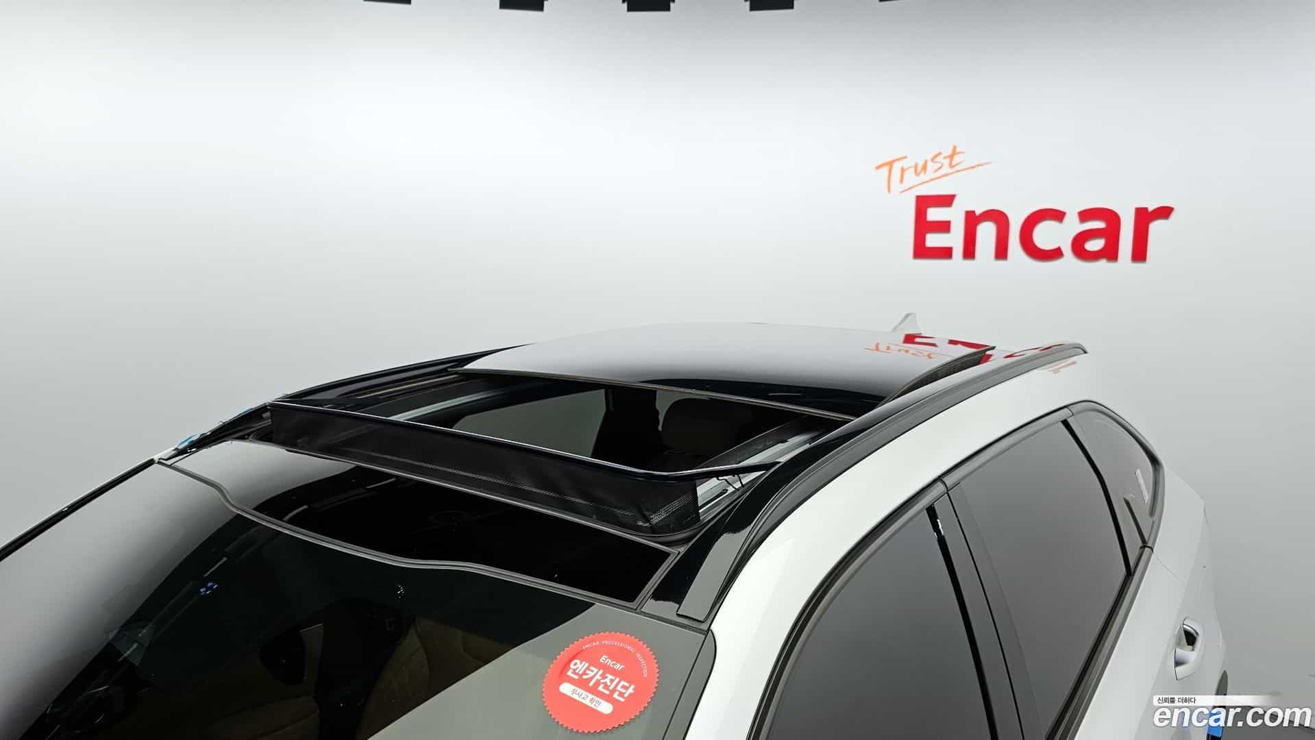 Sorento Kia 2023.6-OPTION-024