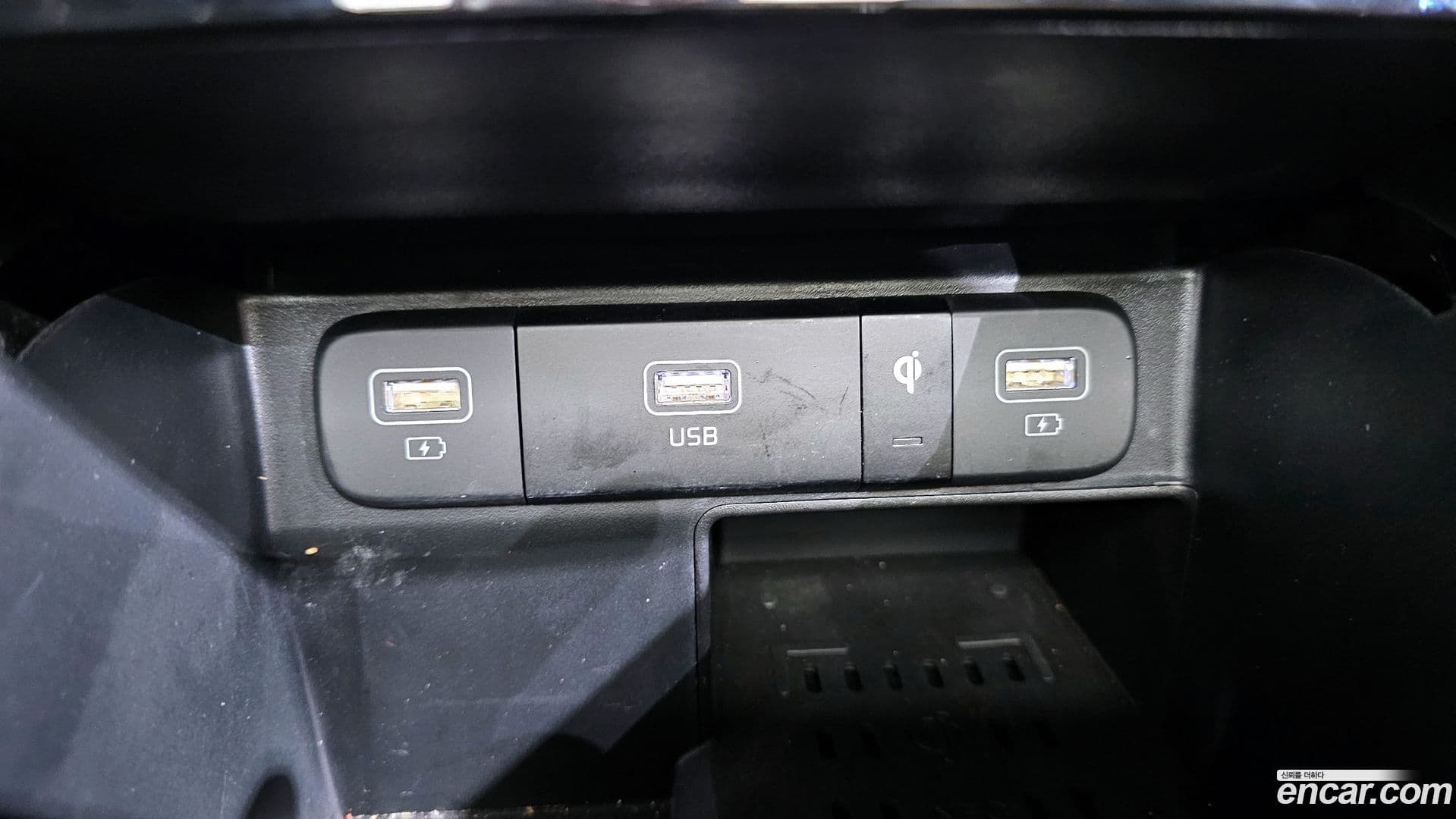Main__Slider__Photo:Sorento Kia 2023.6-25