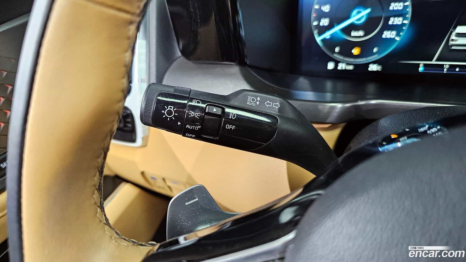 Sorento Kia 2023.6-OPTION-046