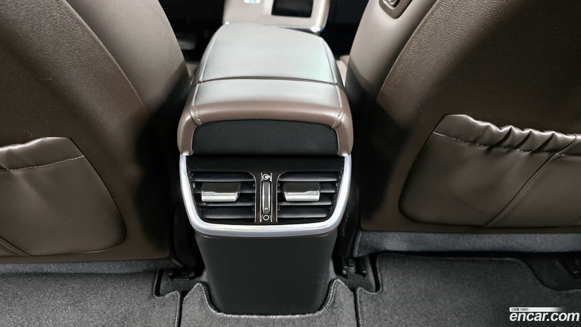 Grandeur Hyundai 2020.2-OPTION-023