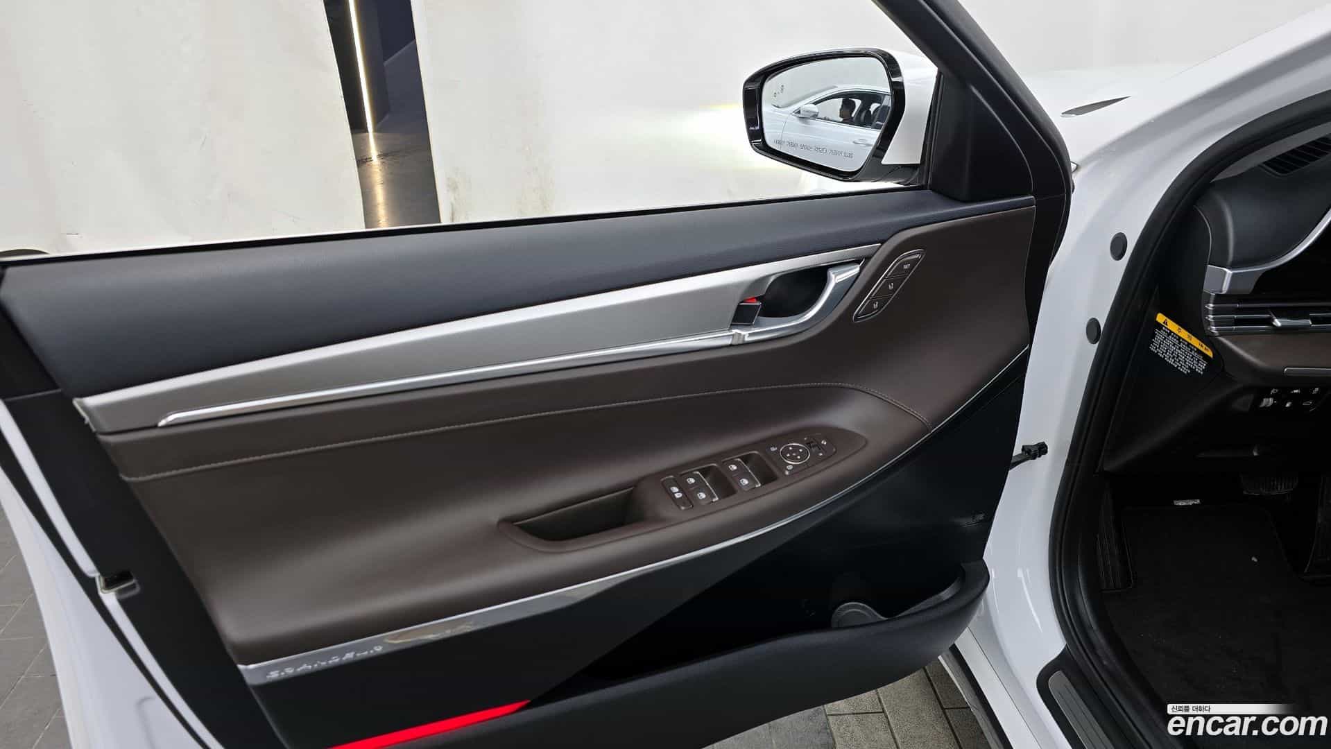 Grandeur Hyundai 2020.2-INNER-034