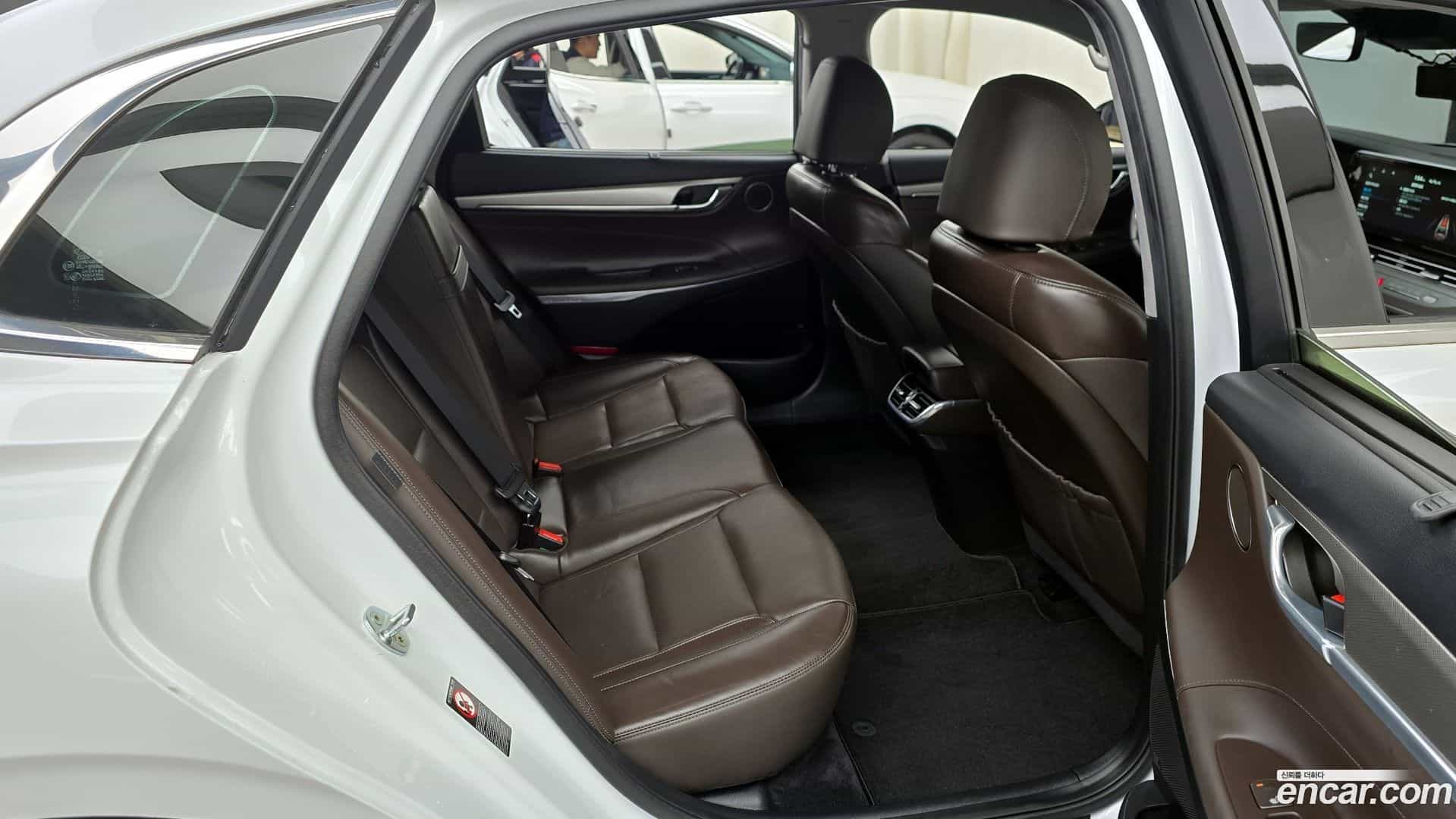 Grandeur Hyundai 2020.2-INNER-036