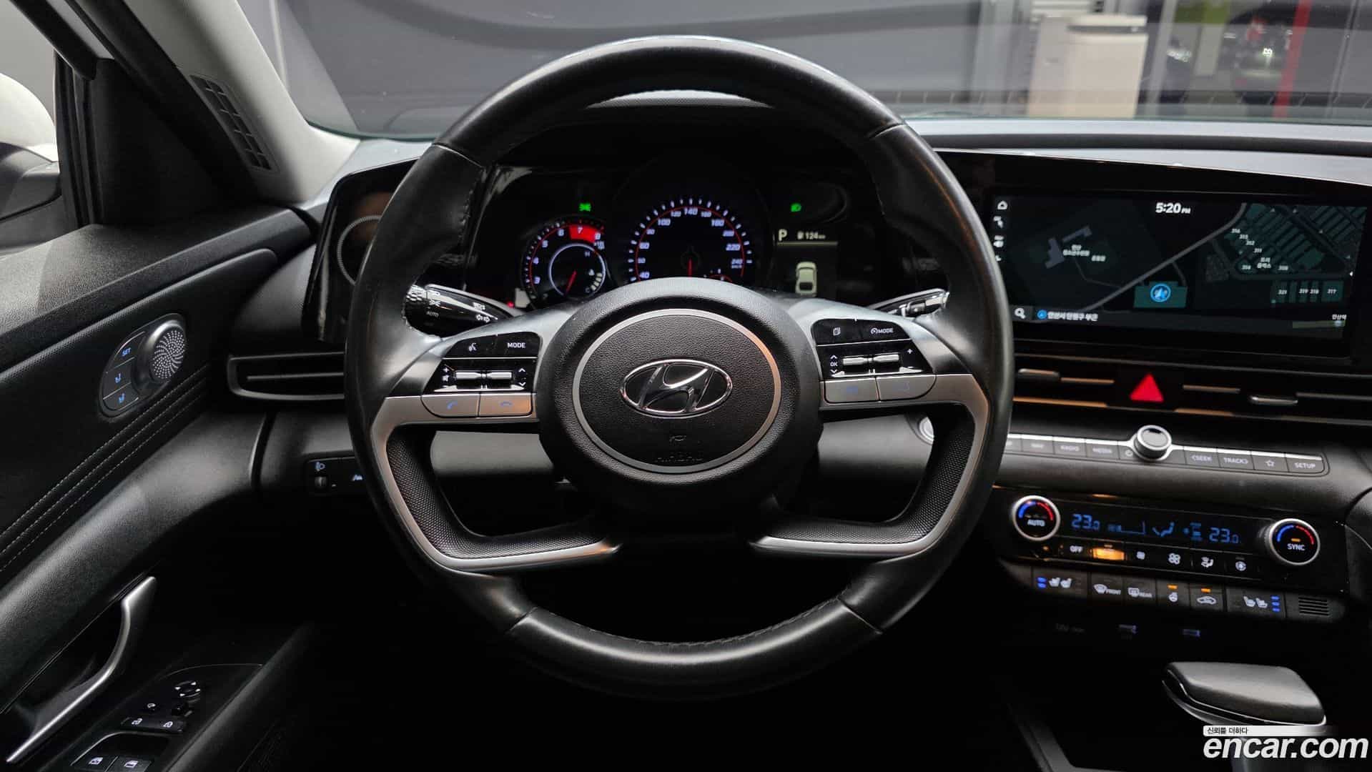 AVANTE Hyundai 2021.3-OPTION-017