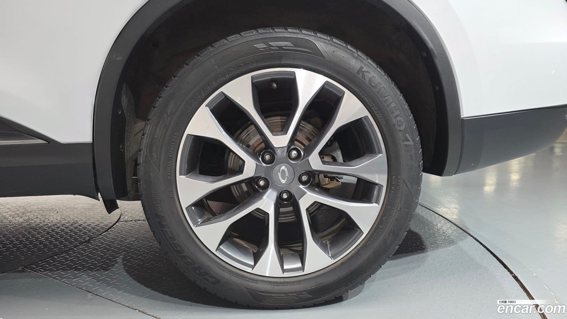 Main__Slider__Photo:QM6 Renault Korea 2018.3-21