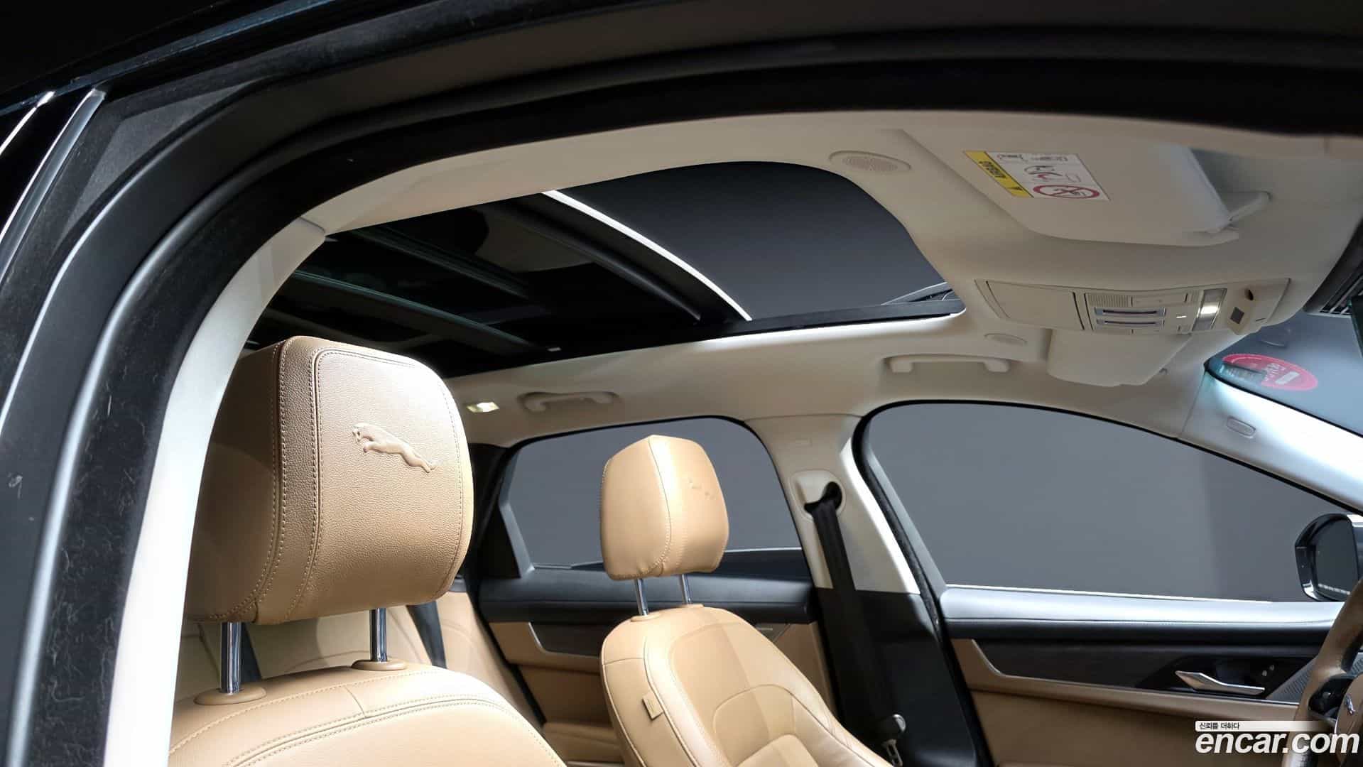F-PACE Jaguar 2021.5-OPTION-024