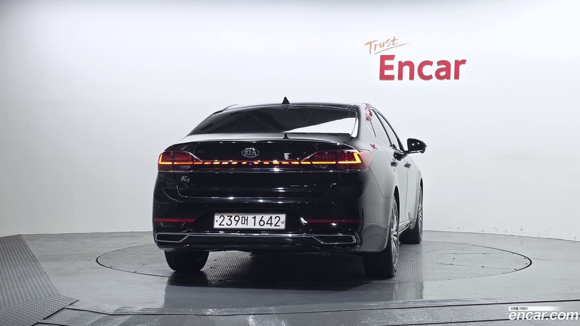 Main__Slider__Photo:K7 Kia 2019.8-3
