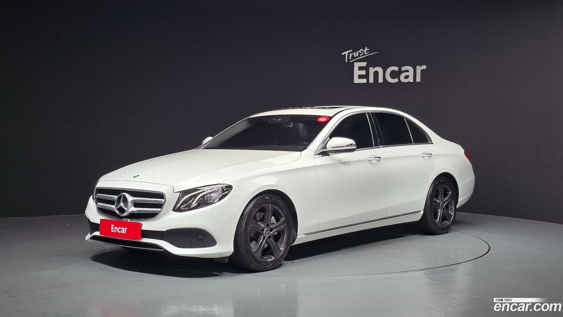 E-Class Mercedes-Benz 2018.2-OUTER-001