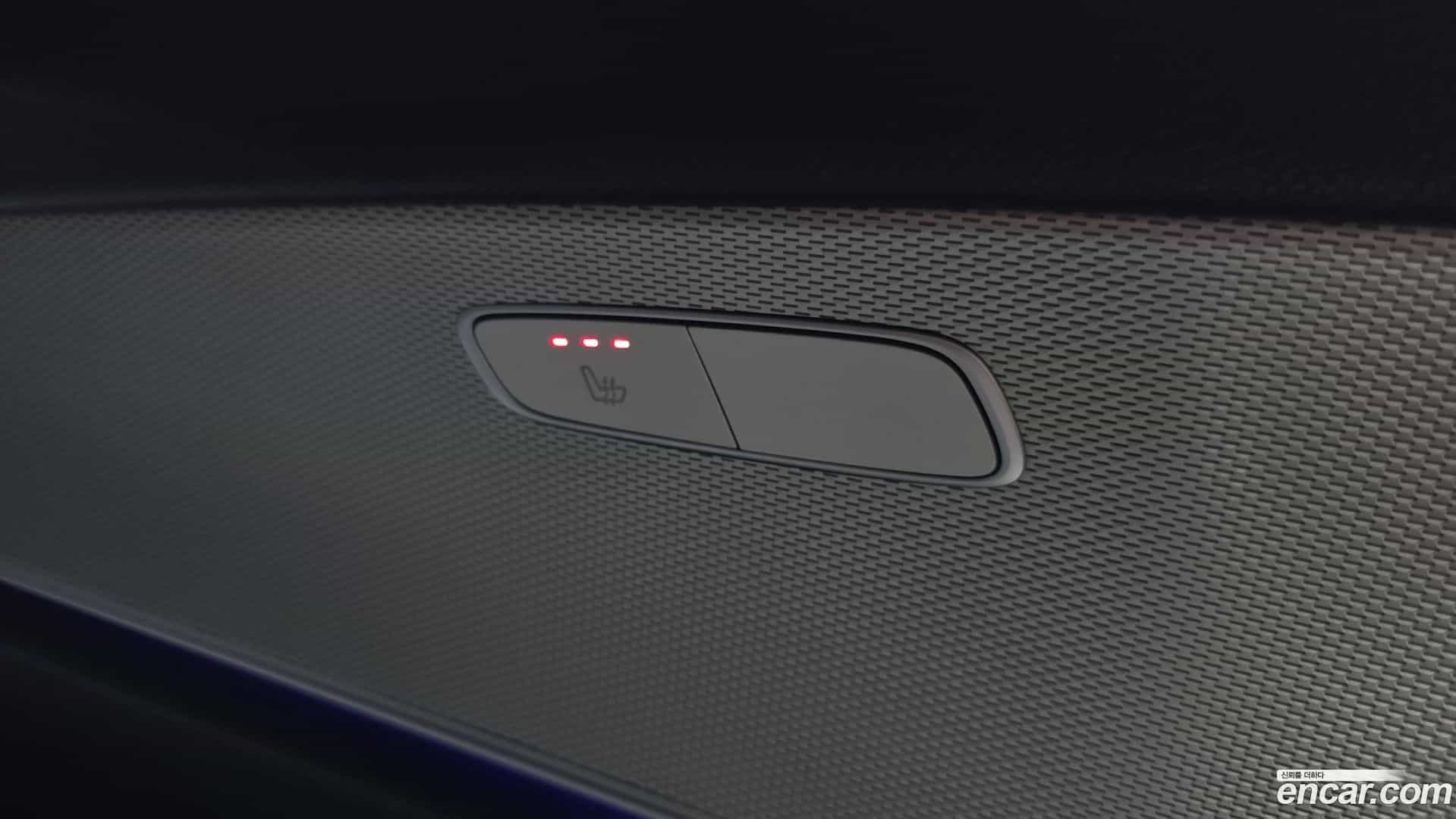 E-Class Mercedes-Benz 2018.2-OPTION-041