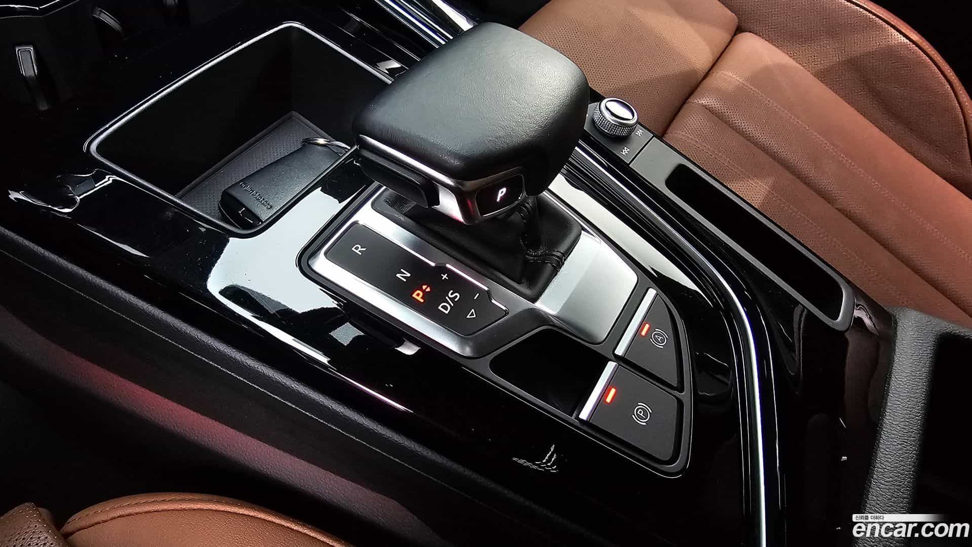 A4 Audi 2021.11-INNER-009