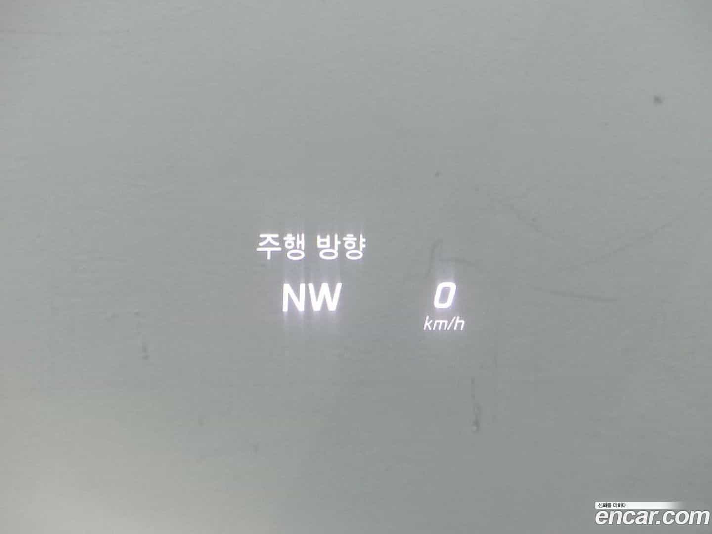C-Class Mercedes-Benz 2017.5-OPTION-020