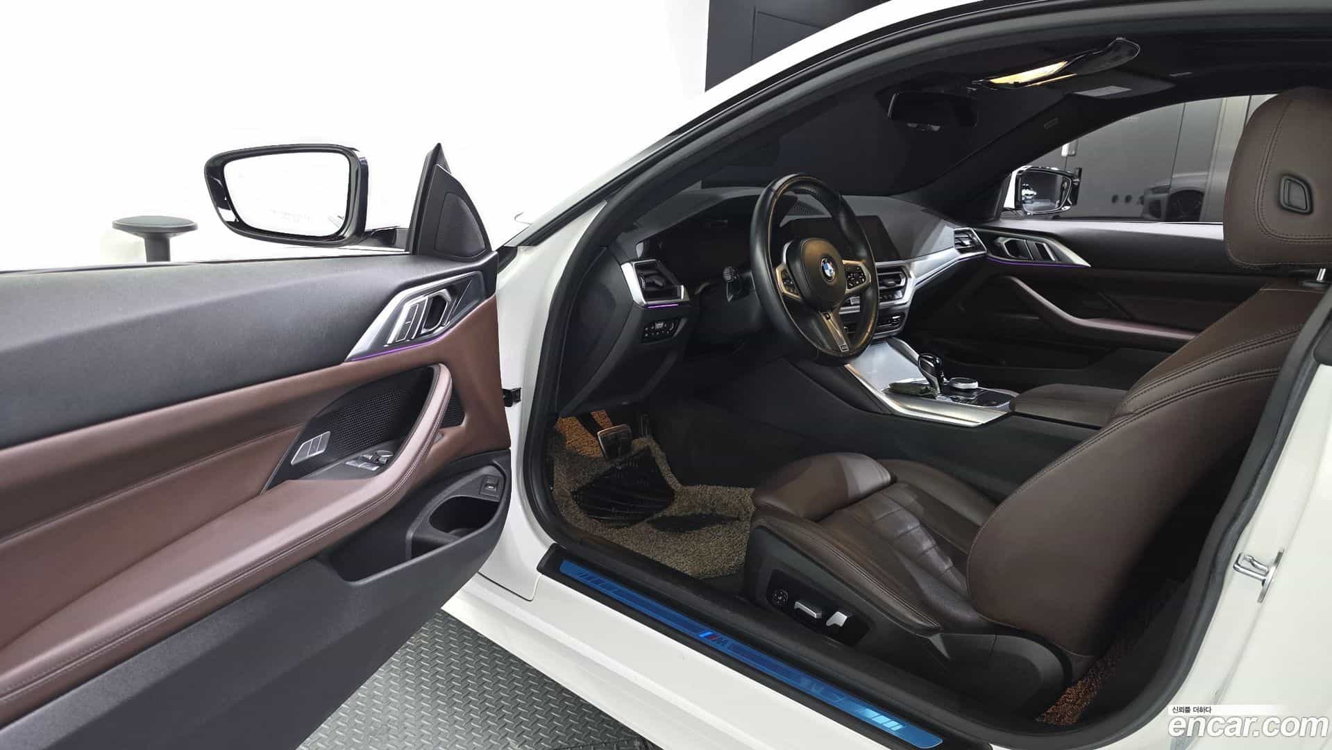 4-Series BMW 2022.10-INNER-010