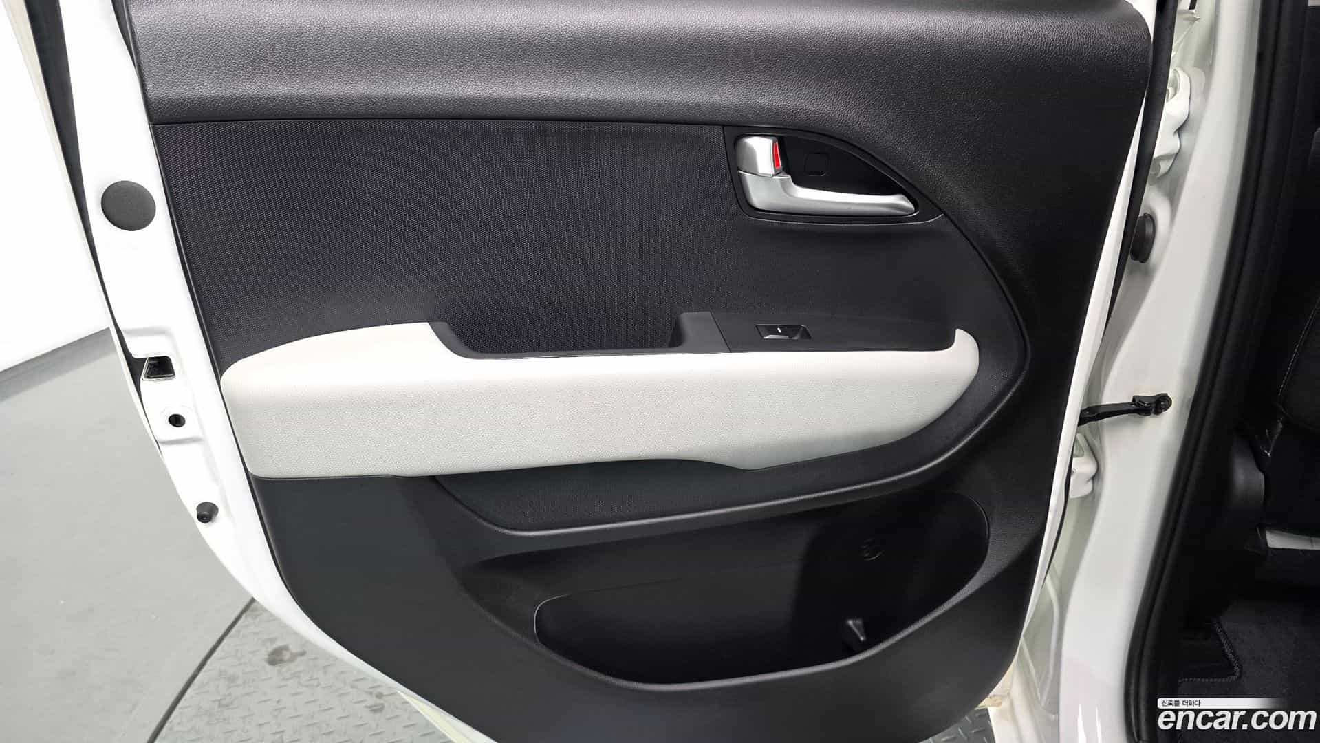 RAY Kia 2023.9-INNER-035