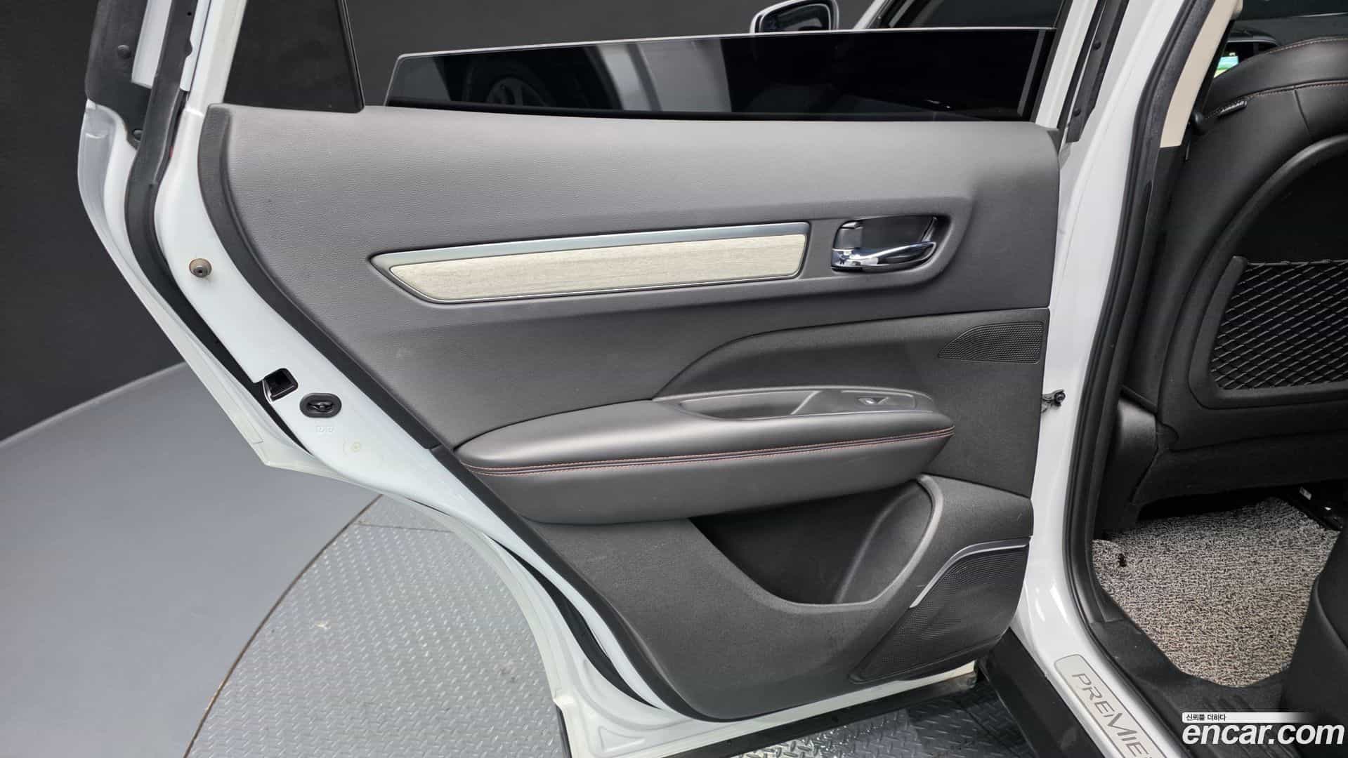 QM6 Renault Korea 2020.11-INNER-035