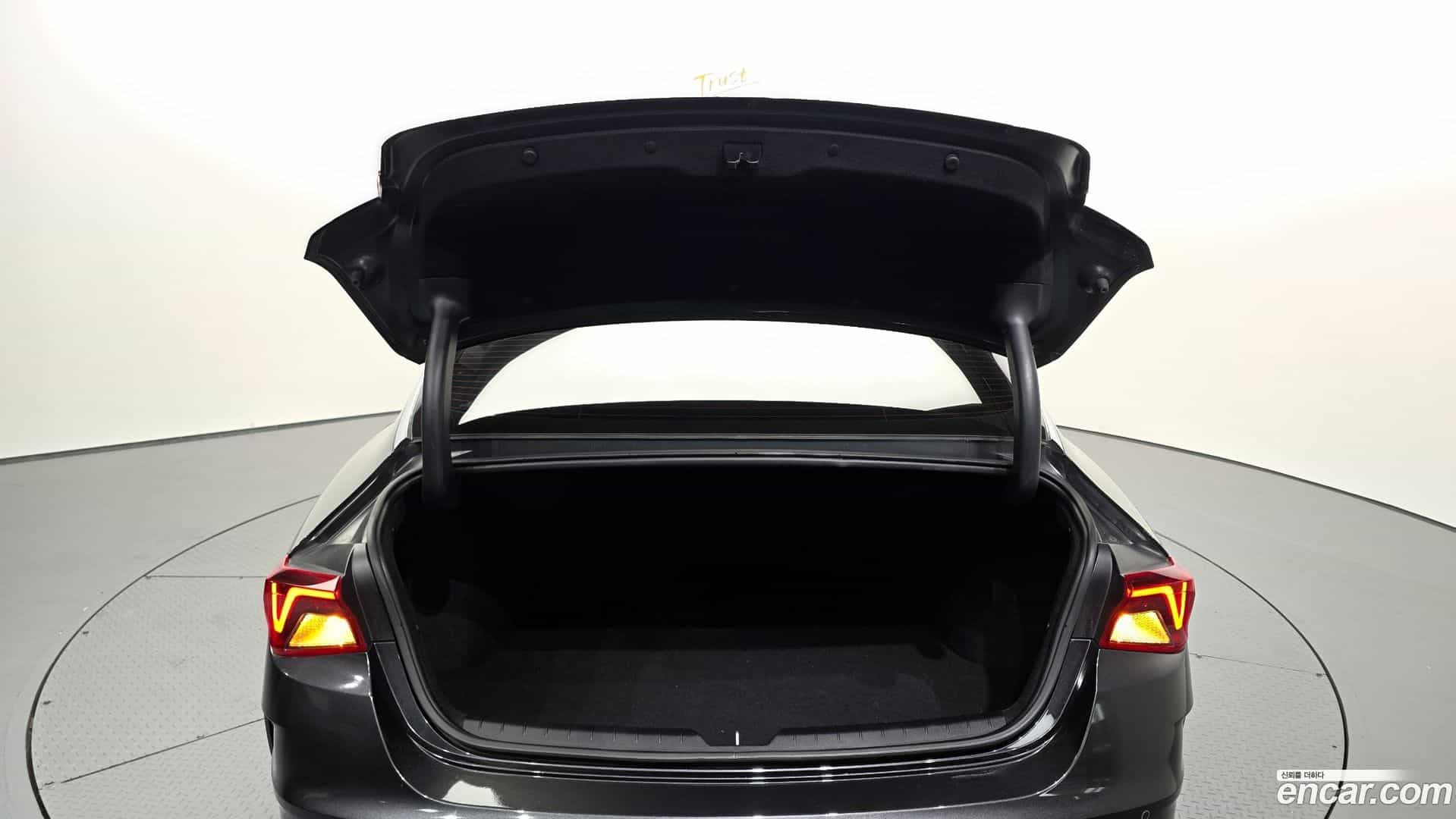 K5 Kia 2021.4-OPTION-023