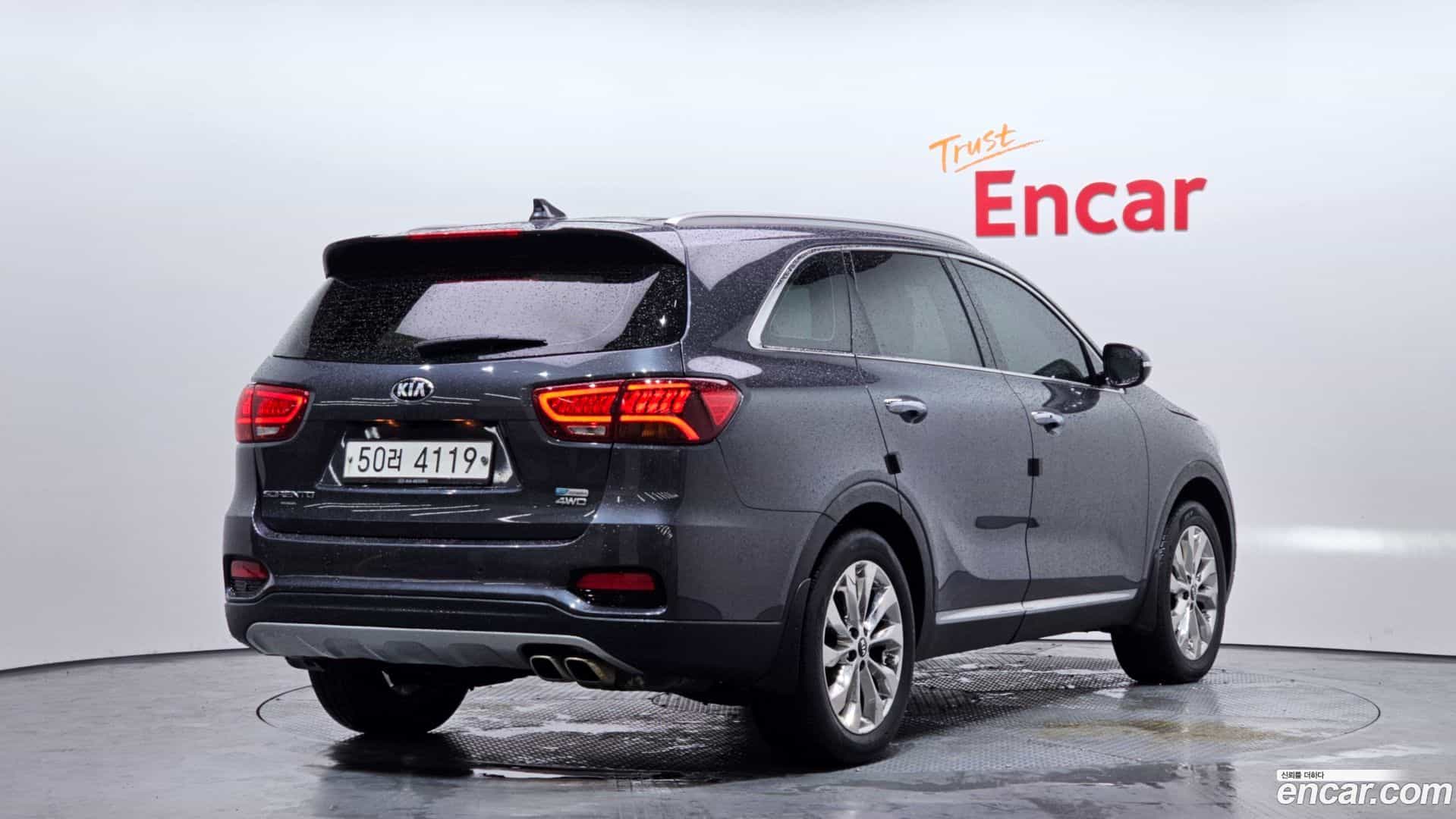 Sorento Kia 2018.2-OUTER-002