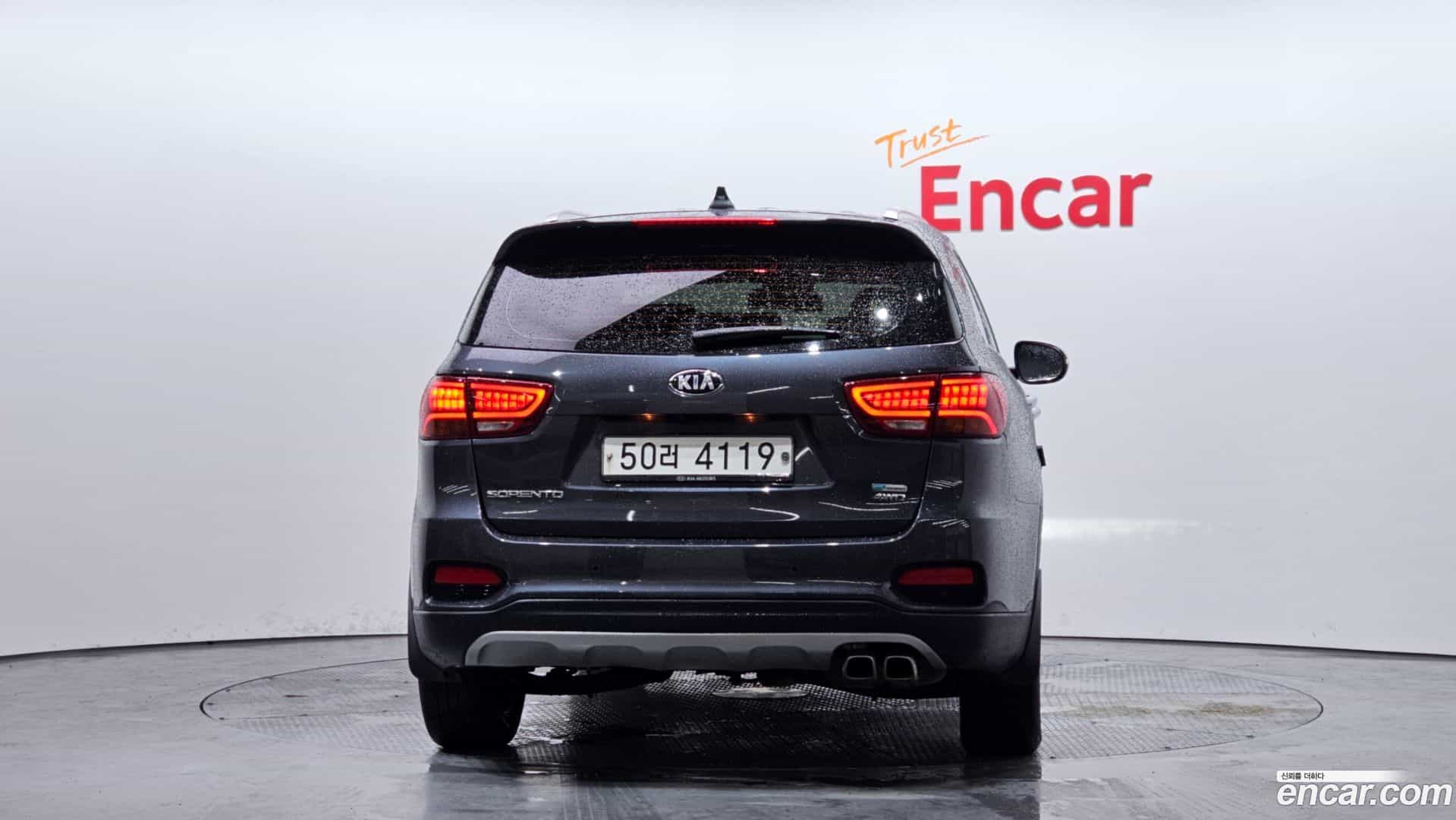 Sorento Kia 2018.2-OUTER-004