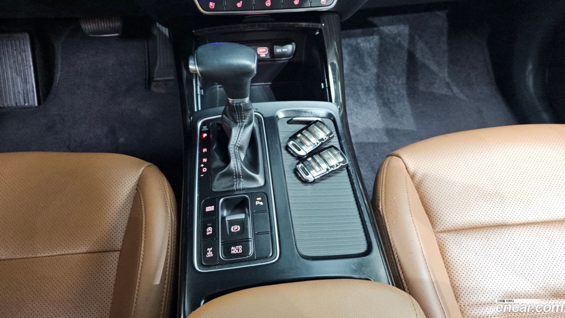 Main__Slider__Photo:Sorento Kia 2018.2-8