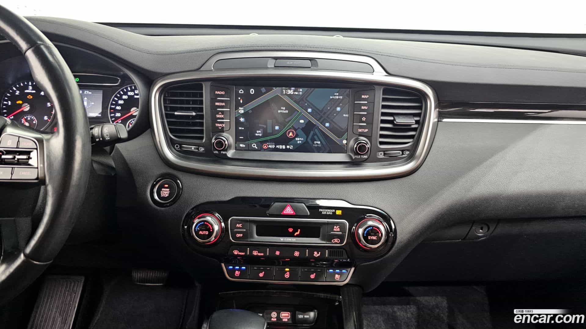Sorento Kia 2018.2-OPTION-017