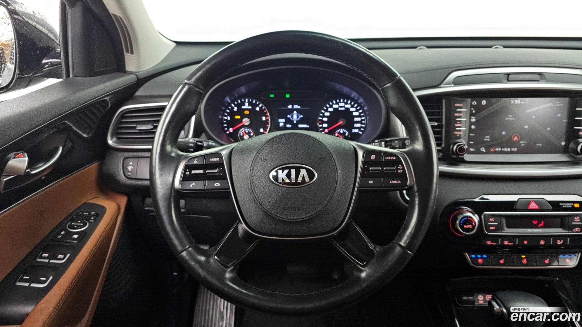 Main__Slider__Photo:Sorento Kia 2018.2-13