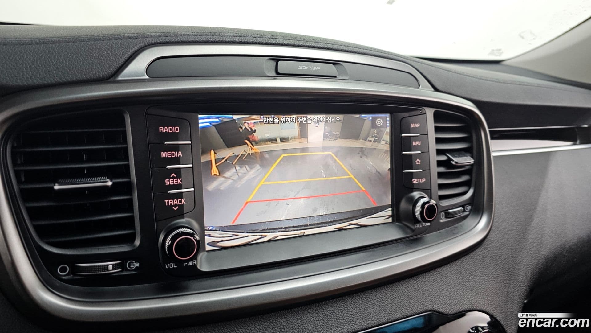 Main__Slider__Photo:Sorento Kia 2018.2-14