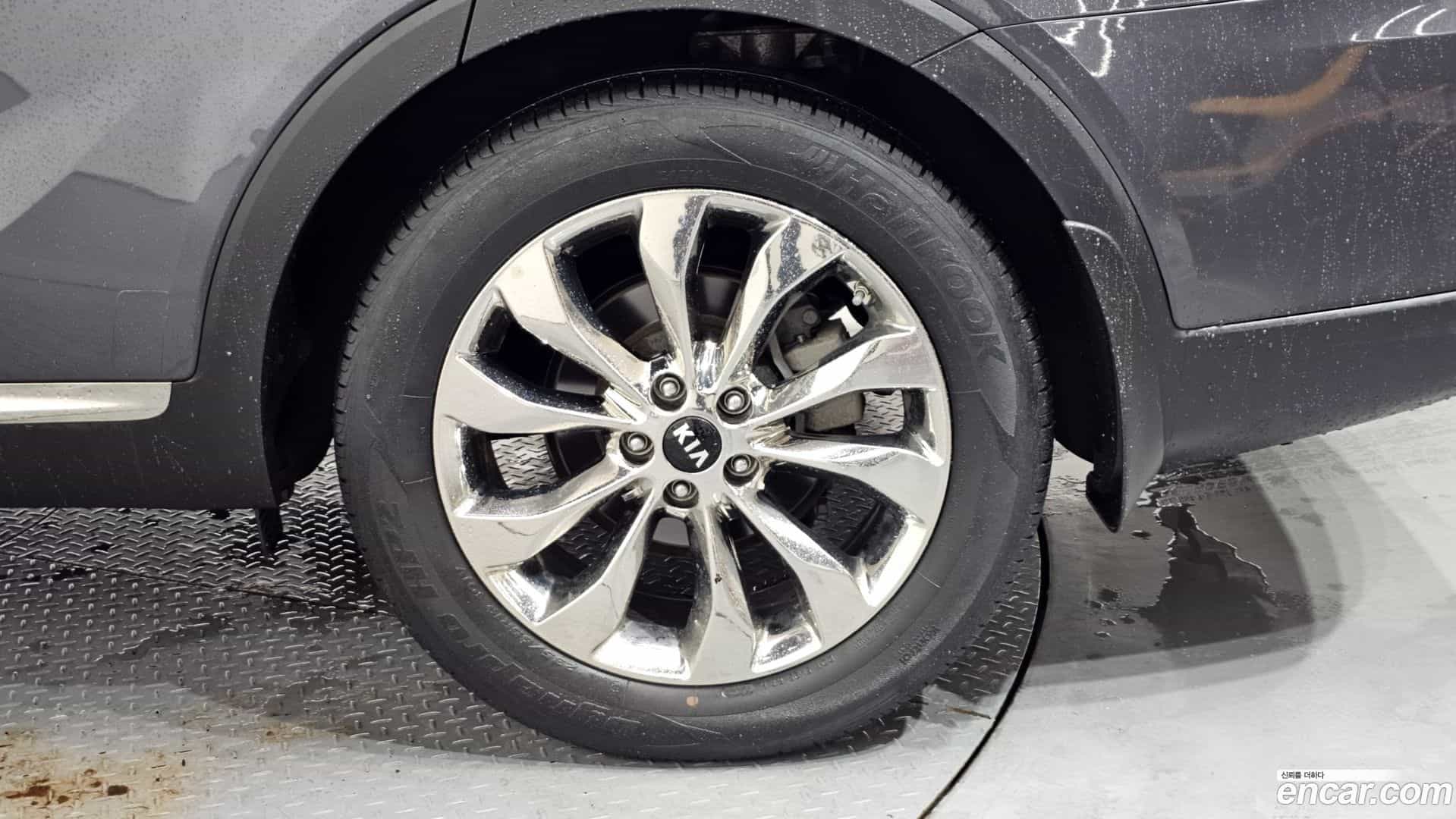 Sorento Kia 2018.2-OUTER-031