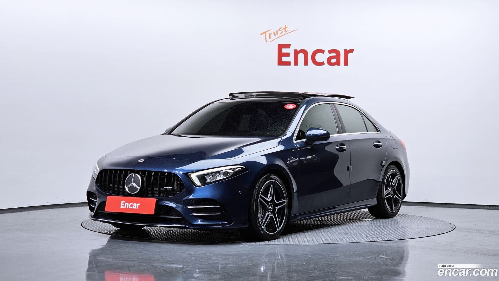 Main__Slider__Photo:A-Class Mercedes-Benz 2020.11-0