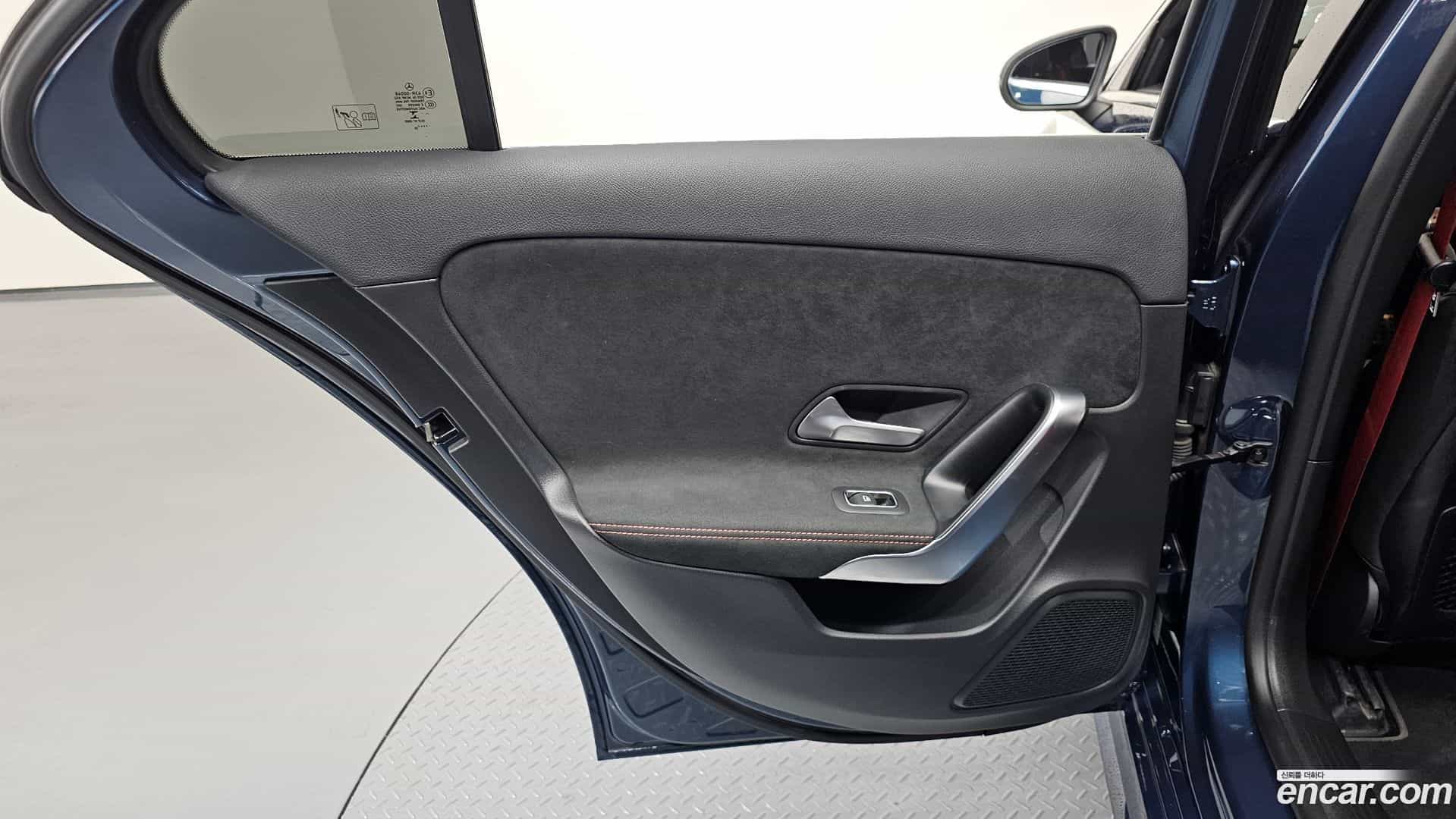 A-Class Mercedes-Benz 2020.11-INNER-035