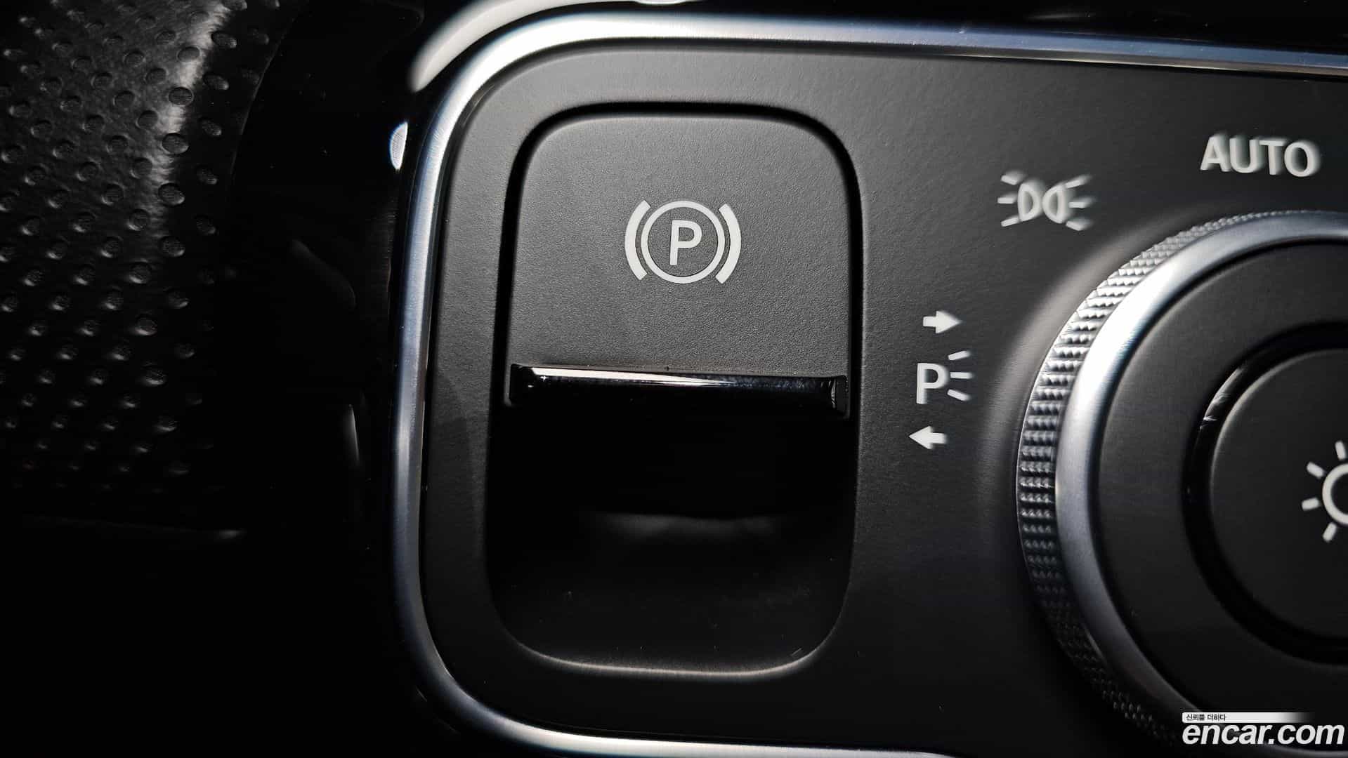 A-Class Mercedes-Benz 2020.11-OPTION-041