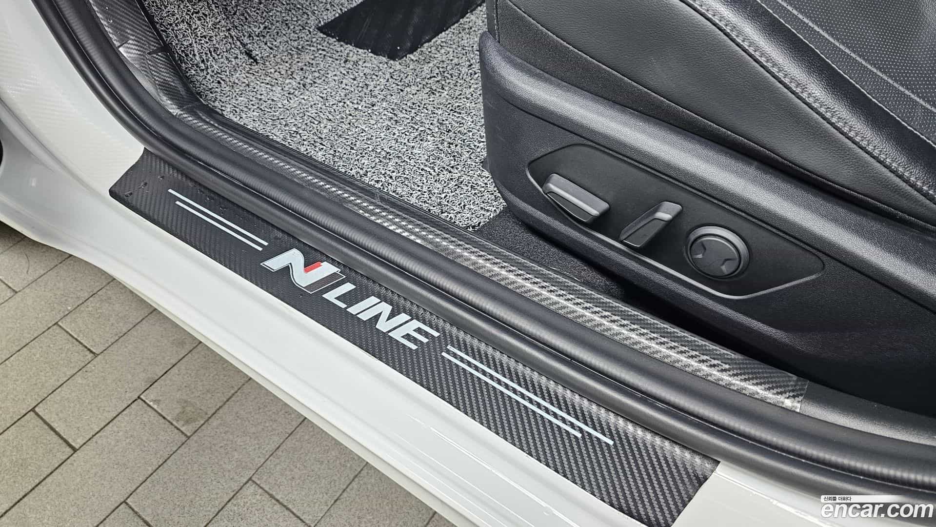 AVANTE Hyundai 2023.9-OPTION-041