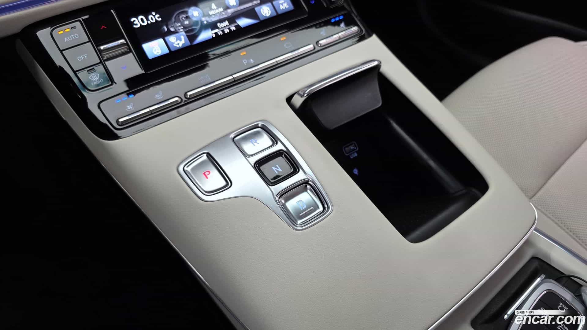 Grandeur Hyundai 2021.6-INNER-009