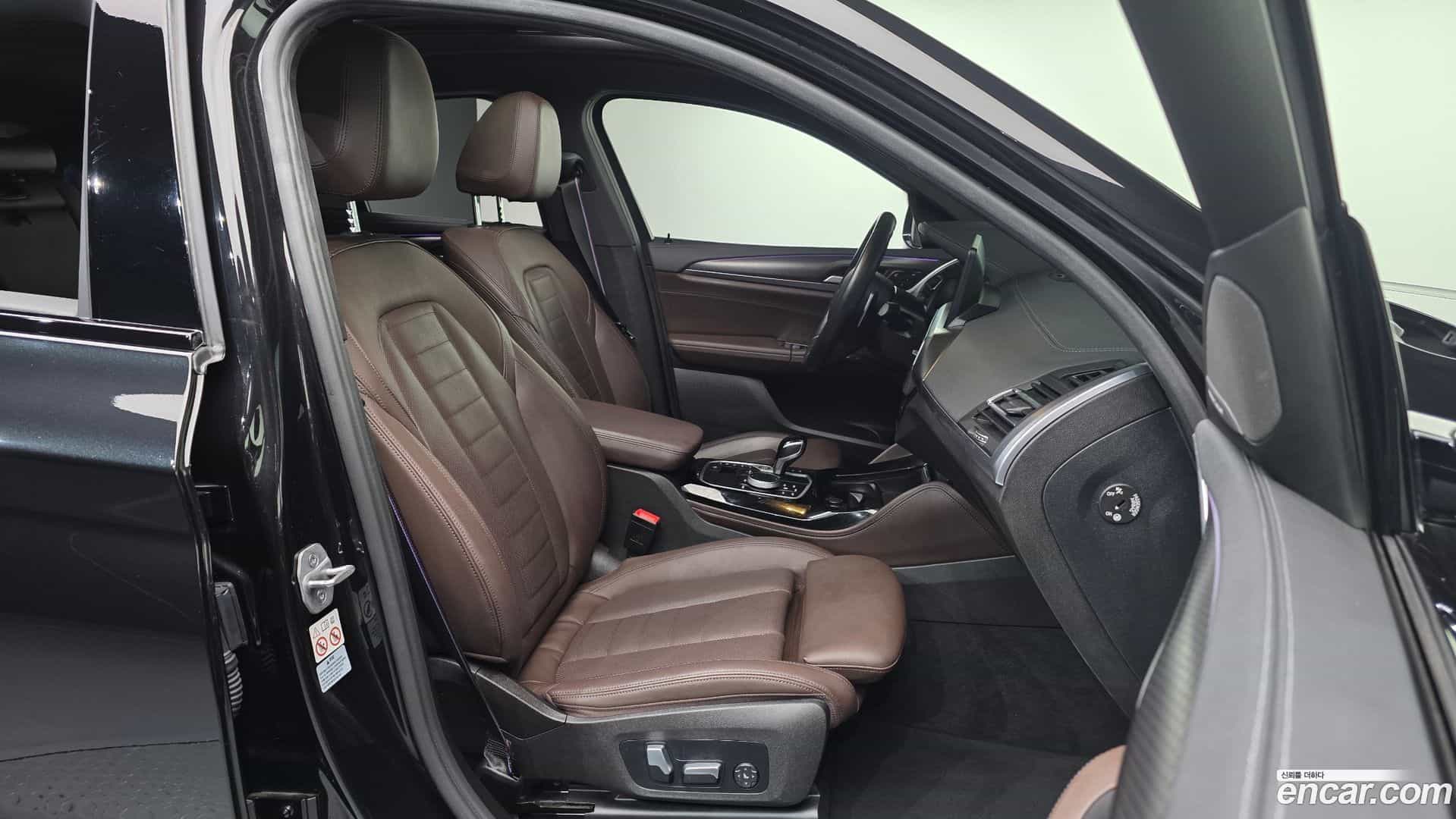 X4 BMW 2023.2-INNER-010