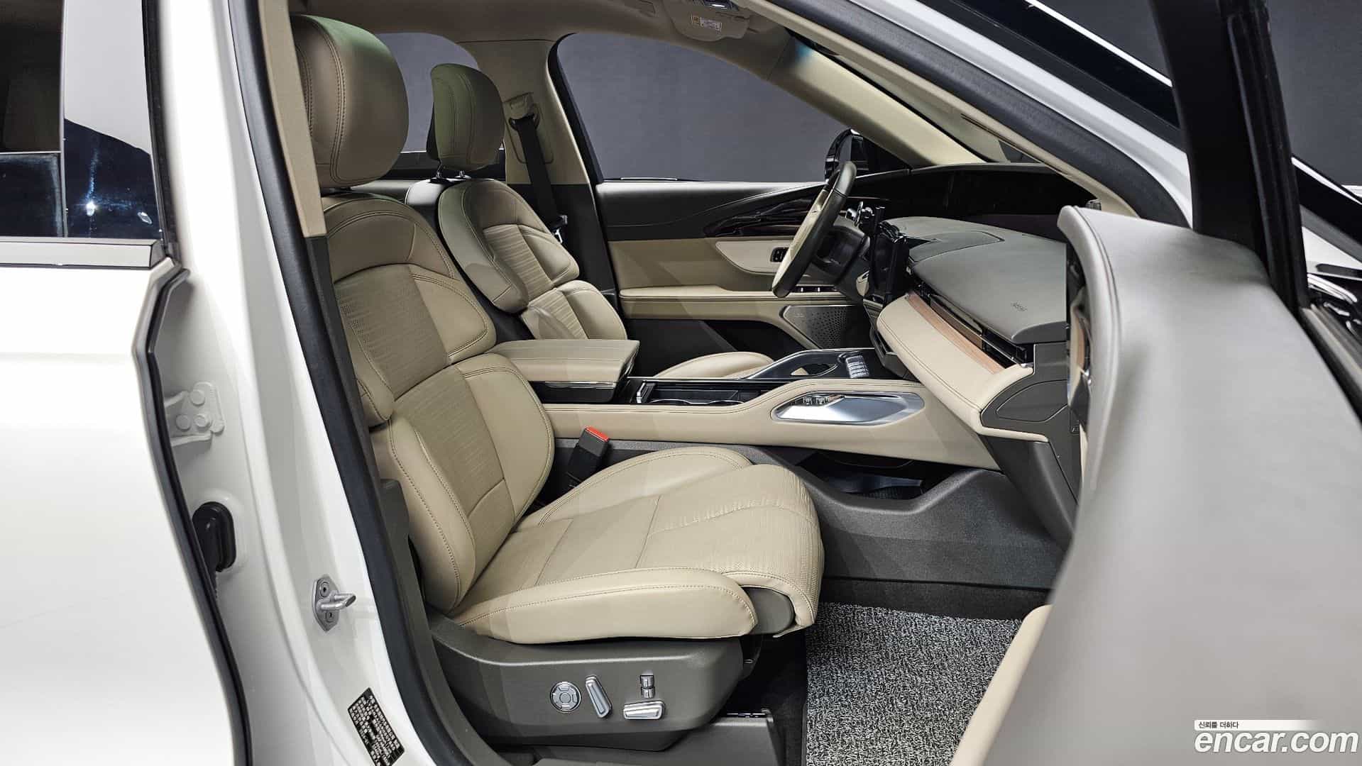 Nautilus Lincoln 2024.3-INNER-036