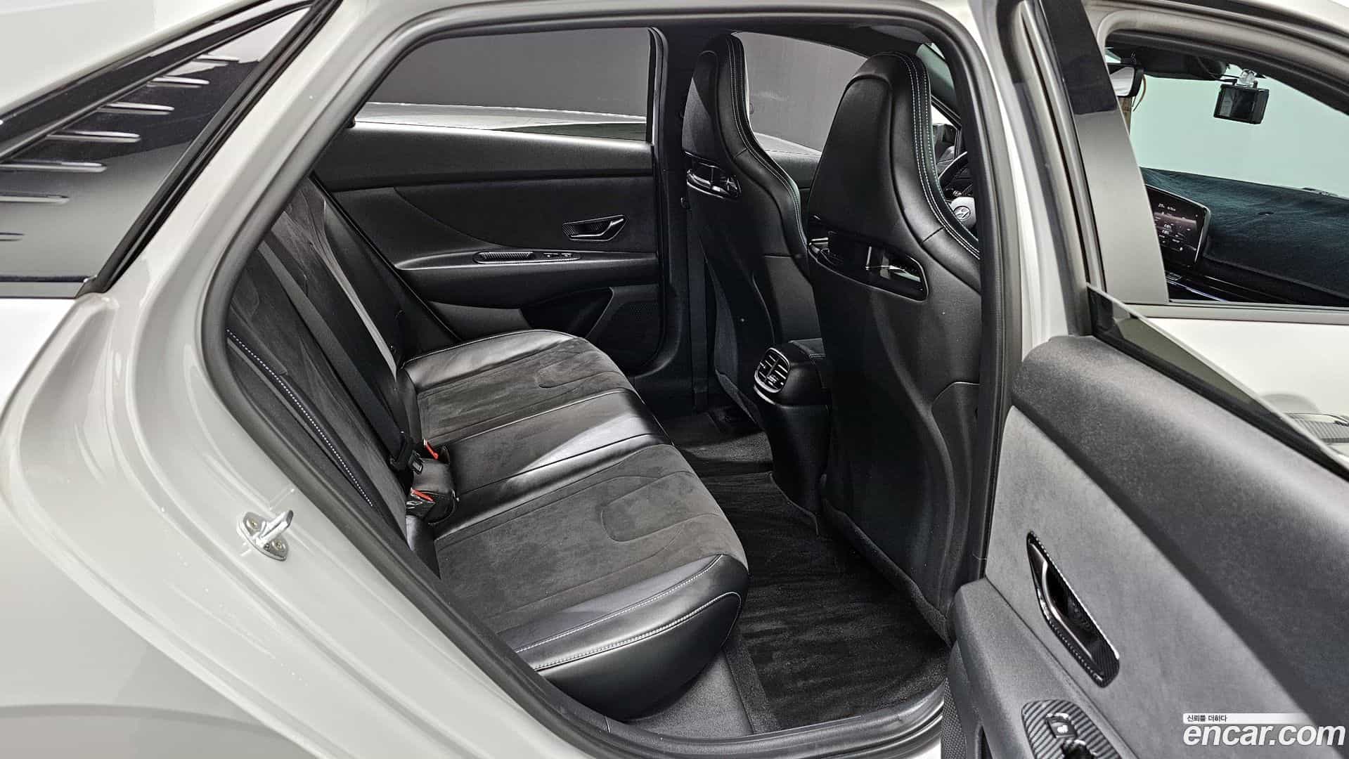 AVANTE Hyundai 2022.1-OPTION-015