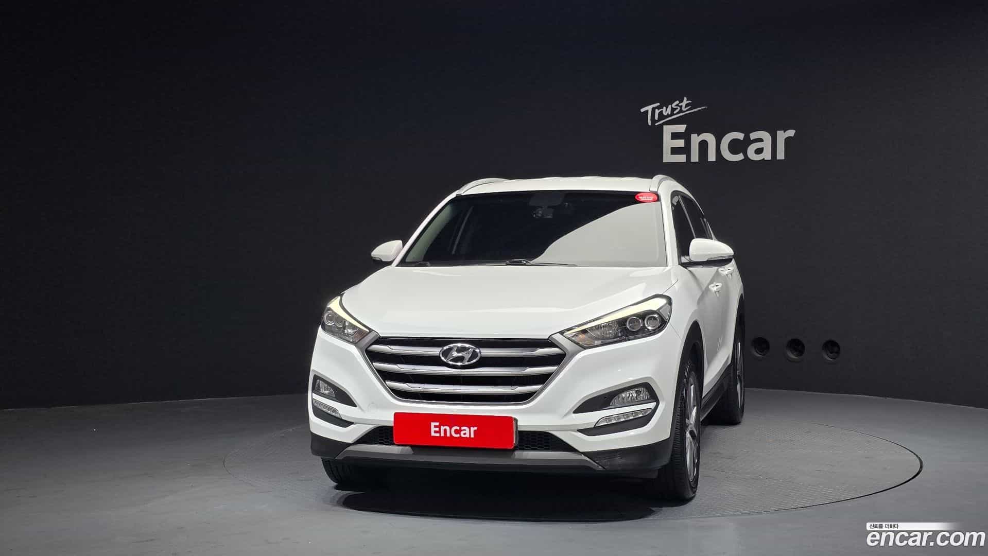 Tucson Hyundai 2015.3-OUTER-003