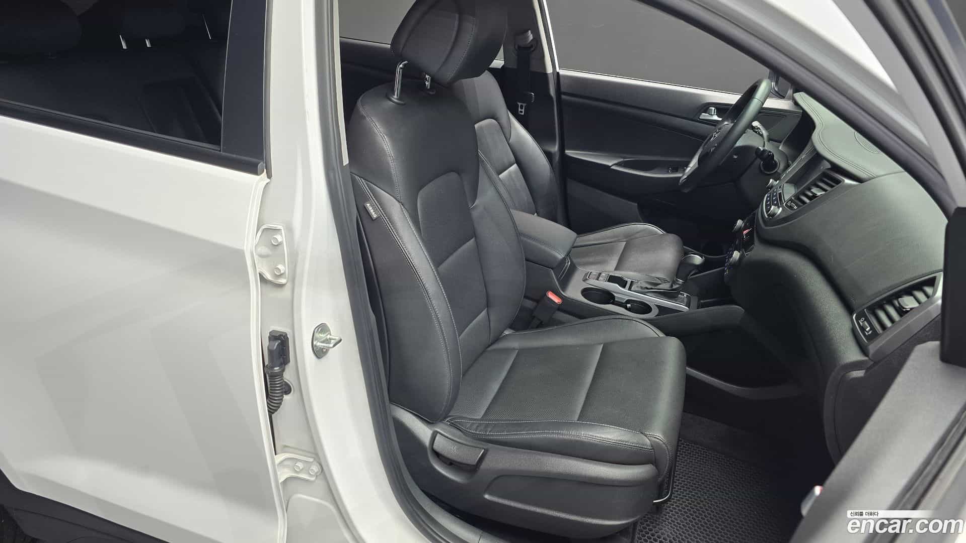 Tucson Hyundai 2015.3-OPTION-016
