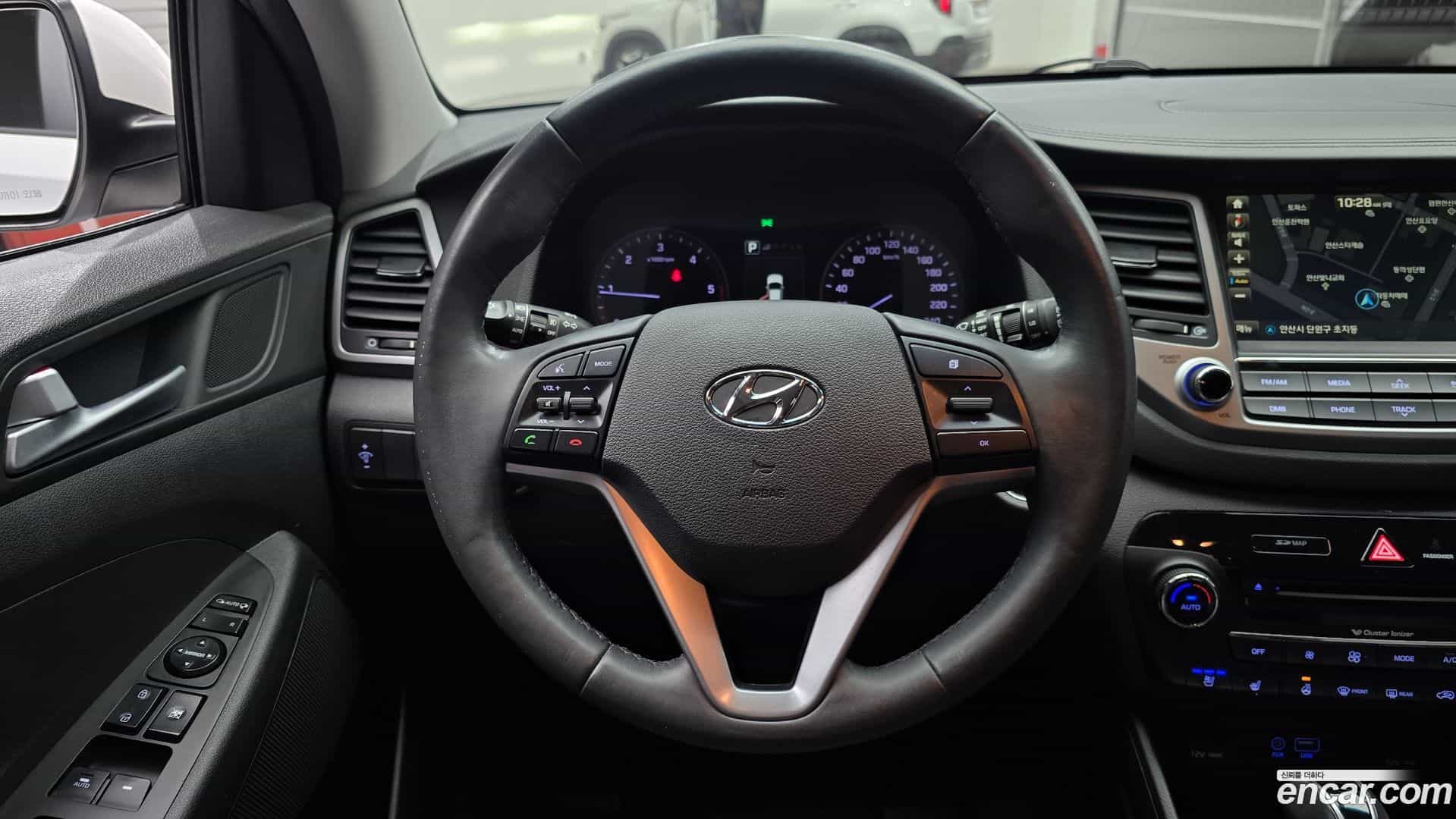 Tucson Hyundai 2015.3-OPTION-017