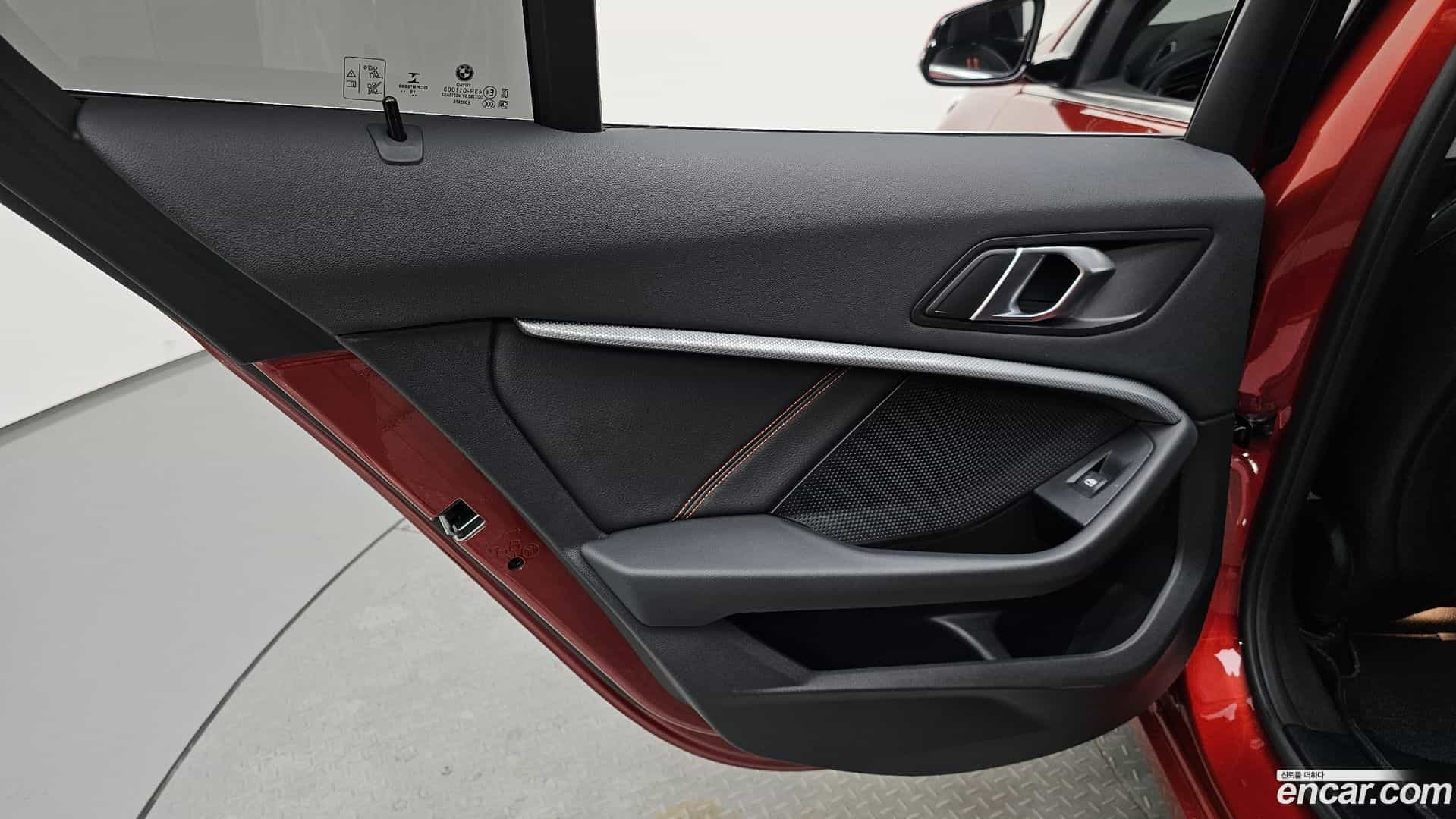 1-Series BMW 2020.10-INNER-035