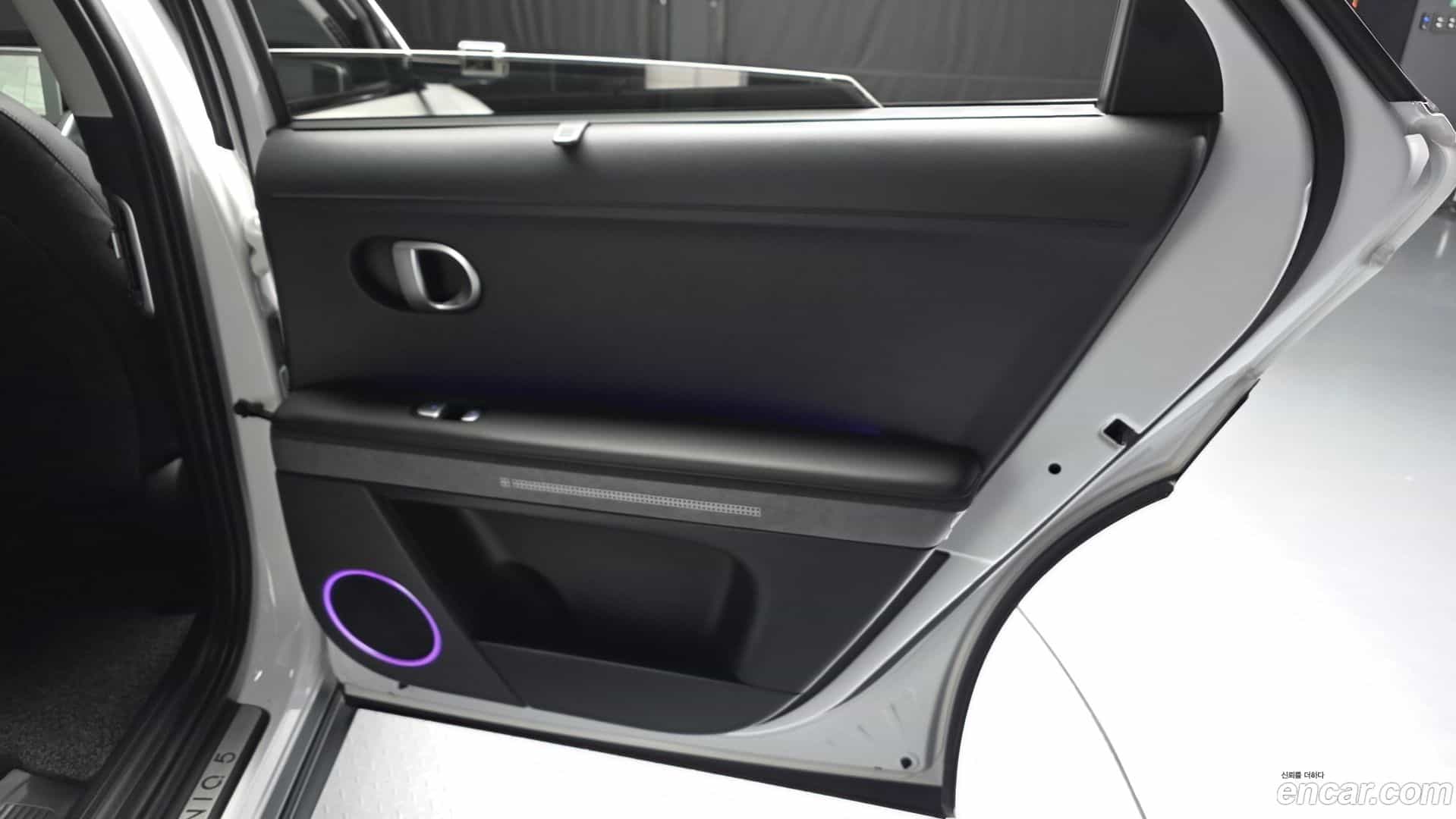 Ioniq5 Hyundai 2022.3-INNER-035