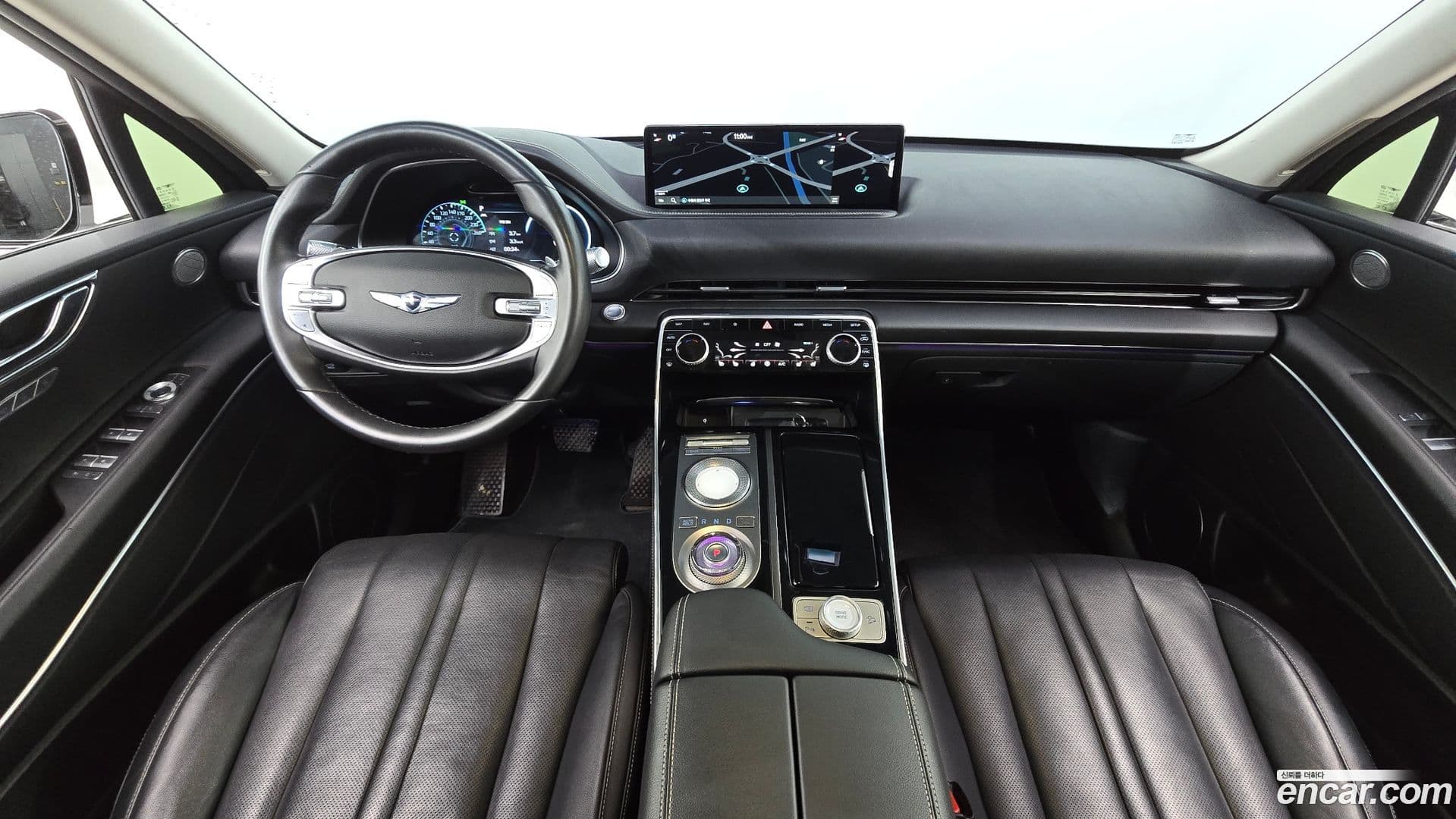 Main__Slider__Photo:GV80 Genesis 2020.8-6