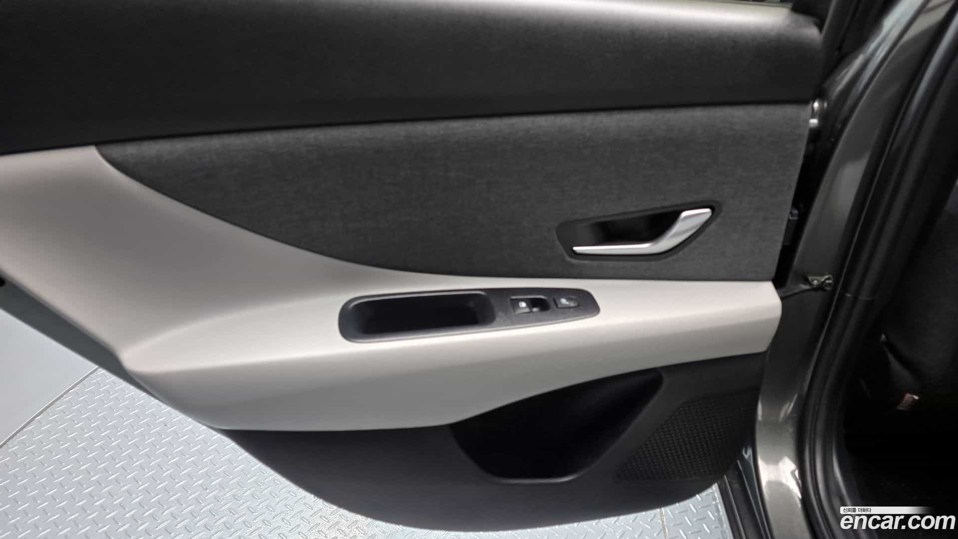AVANTE Hyundai 2021.9-INNER-035