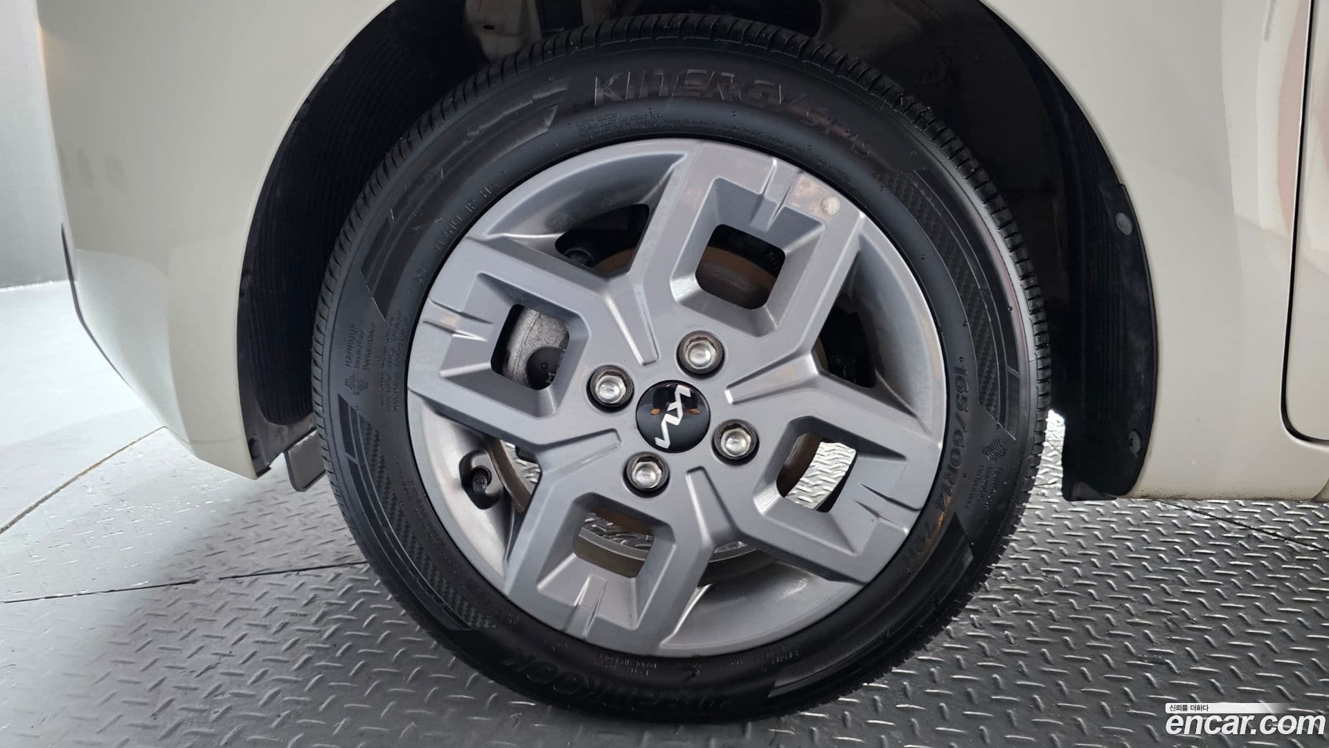 Main__Slider__Photo:RAY Kia 2023.2-4
