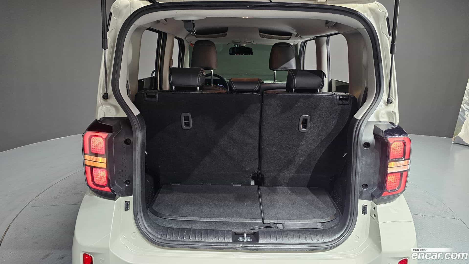 RAY Kia 2023.2-INNER-036