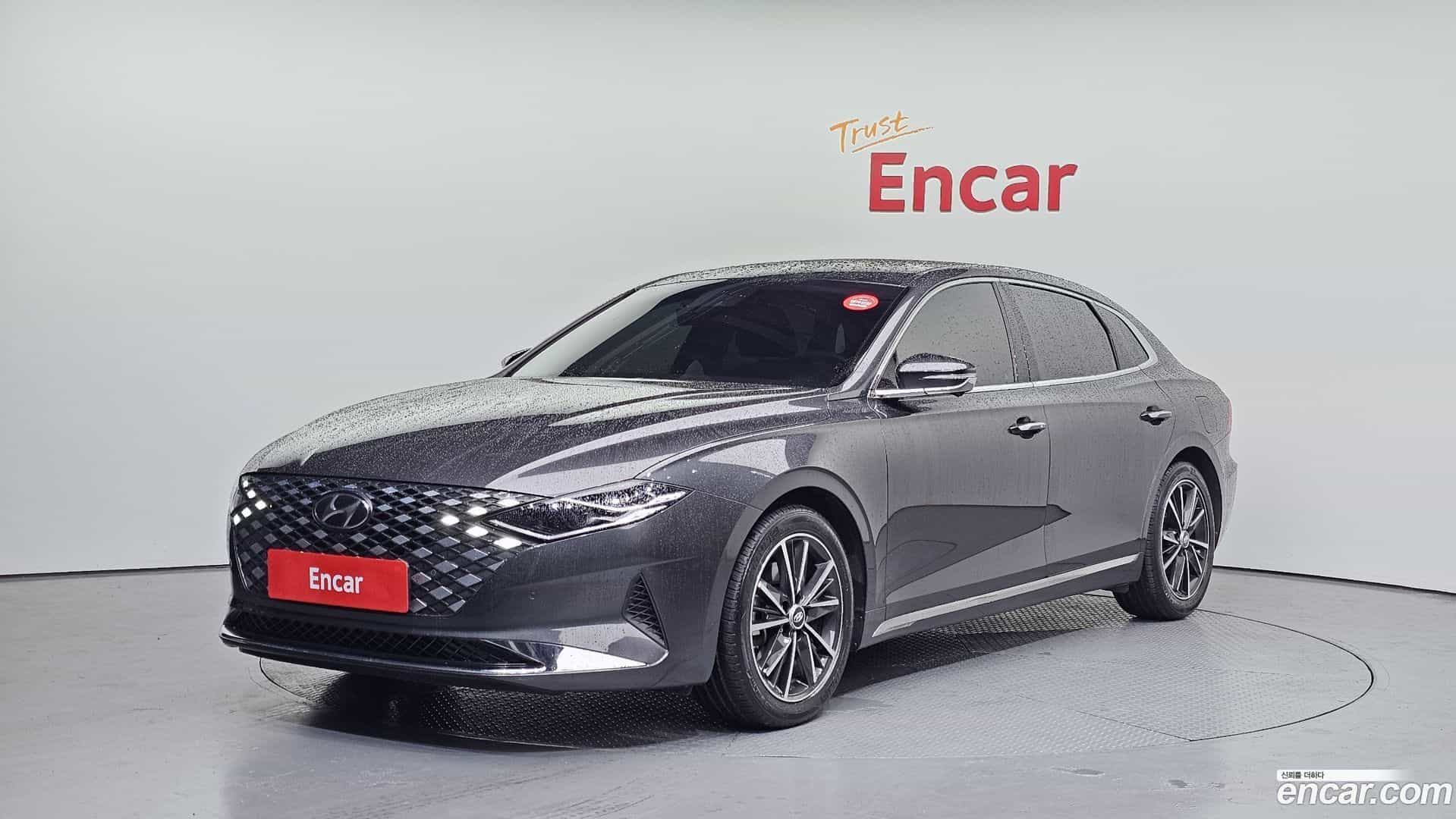 Grandeur Hyundai 2022.2-OUTER-001