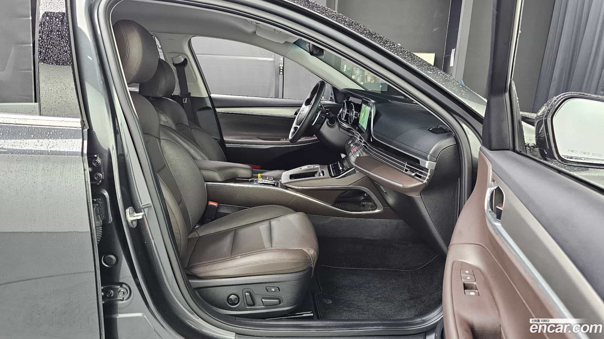 Grandeur Hyundai 2022.2-OPTION-016