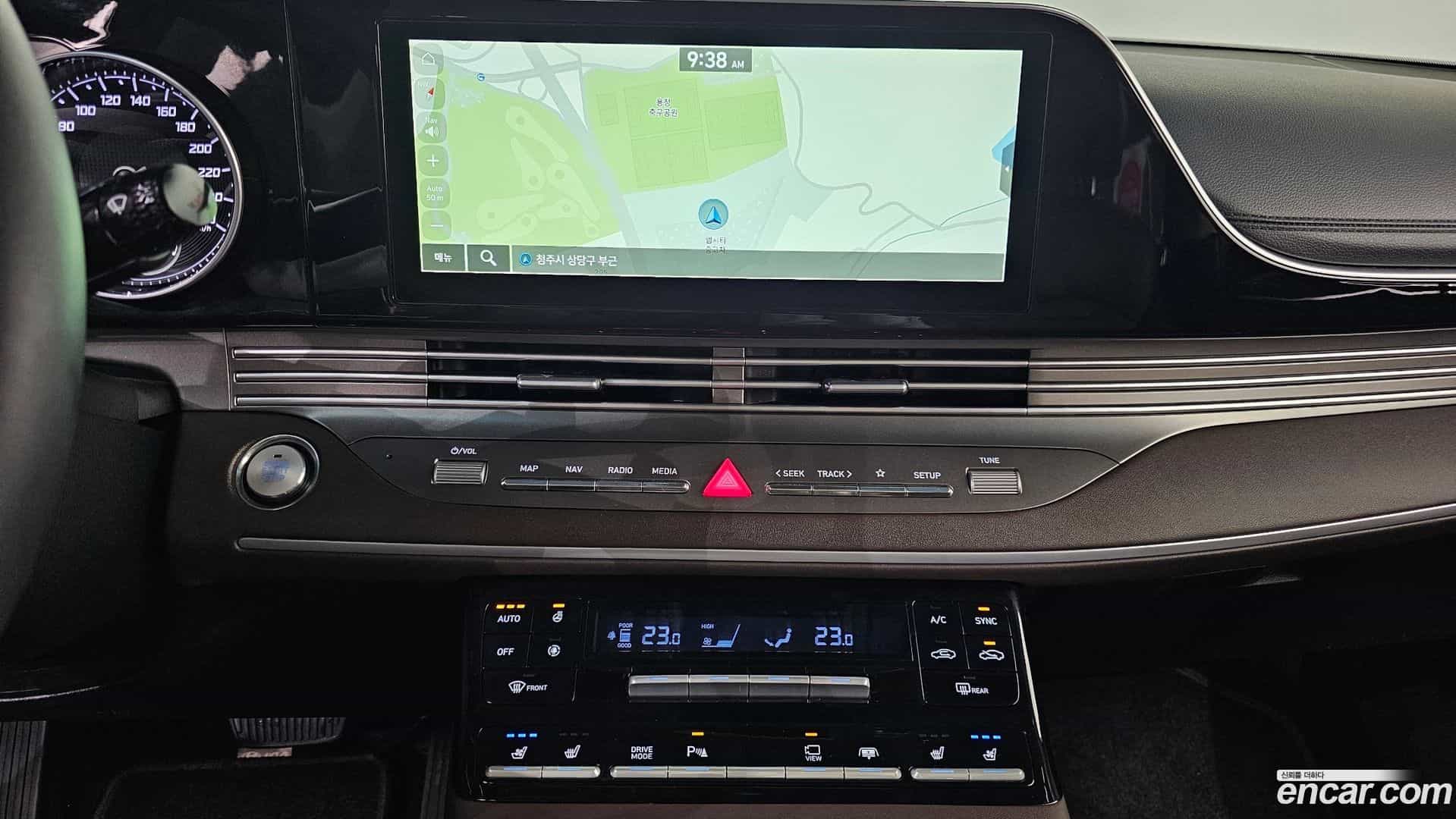Grandeur Hyundai 2022.2-OPTION-020