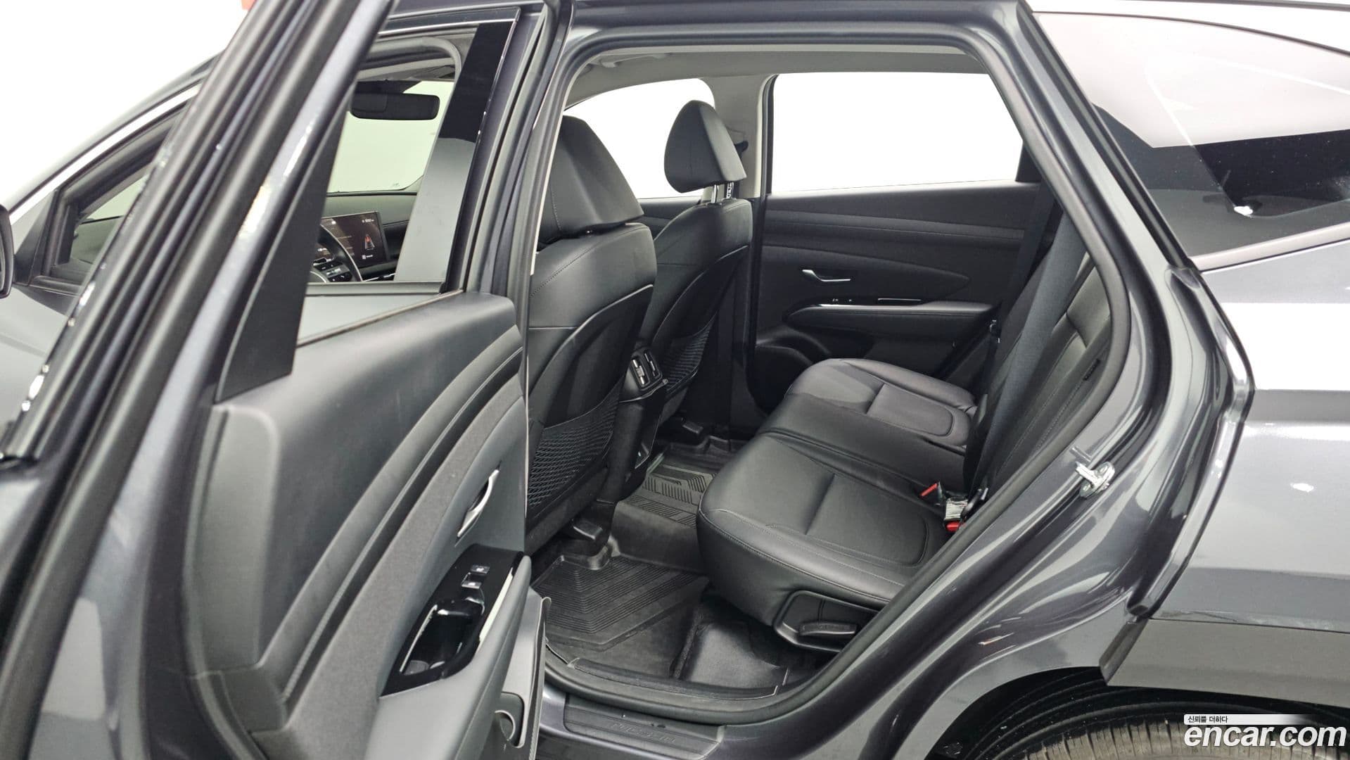 Main__Slider__Photo:Tucson Hyundai 2024.0-11