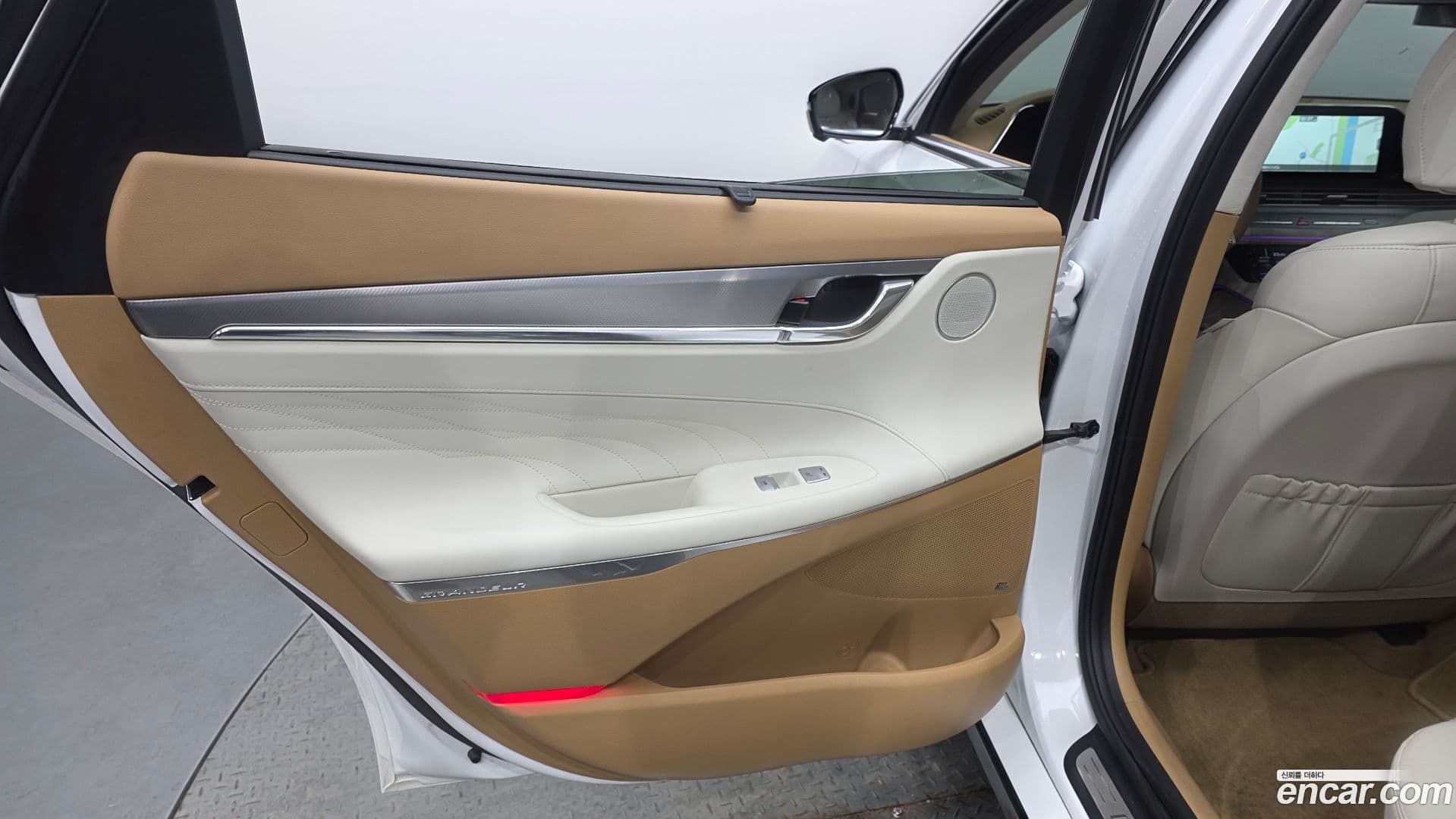 Main__Slider__Photo:Grandeur Hyundai 2021.6-24